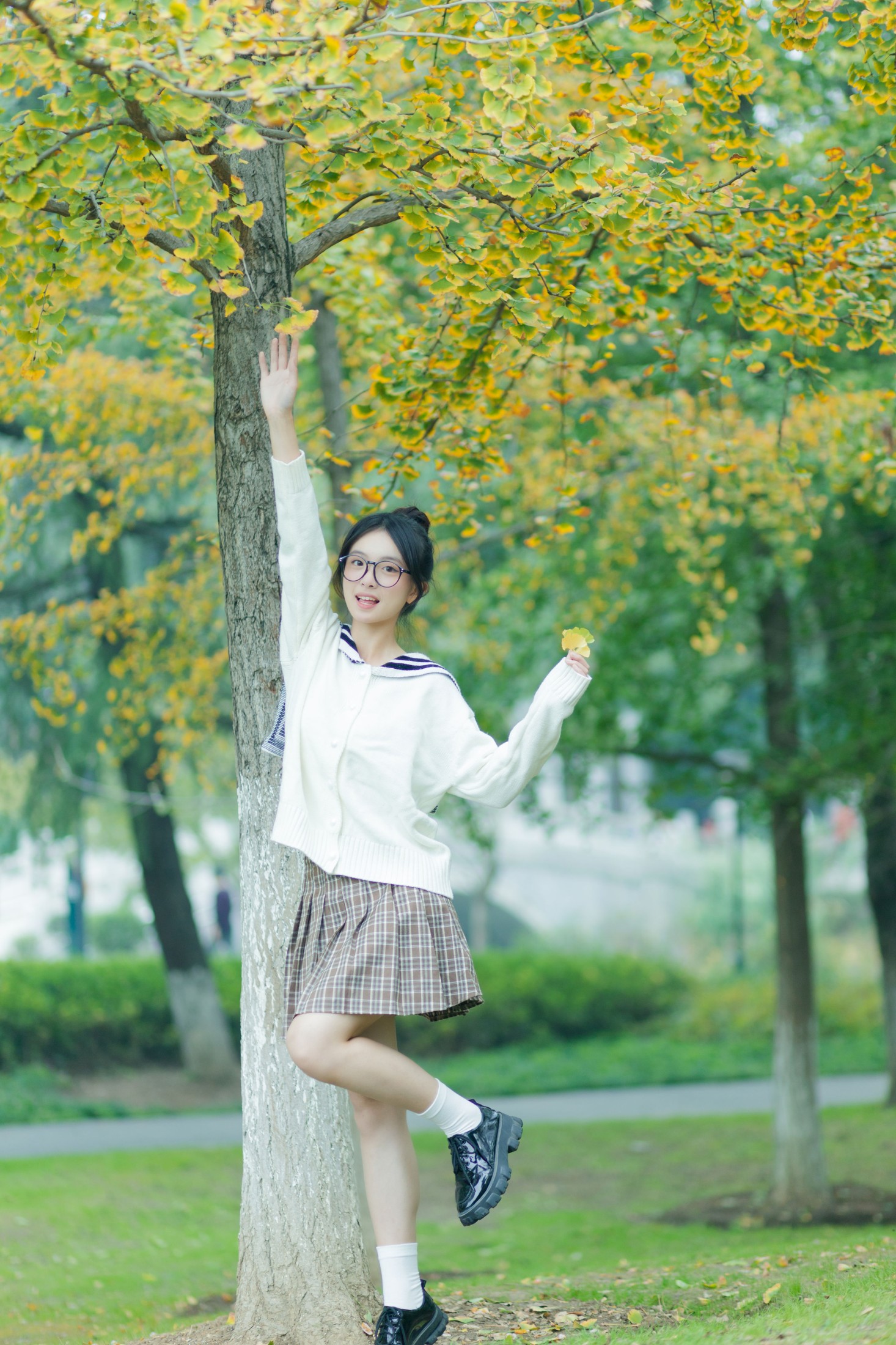 希希 – 《秋天是渐变的黄》[31P]