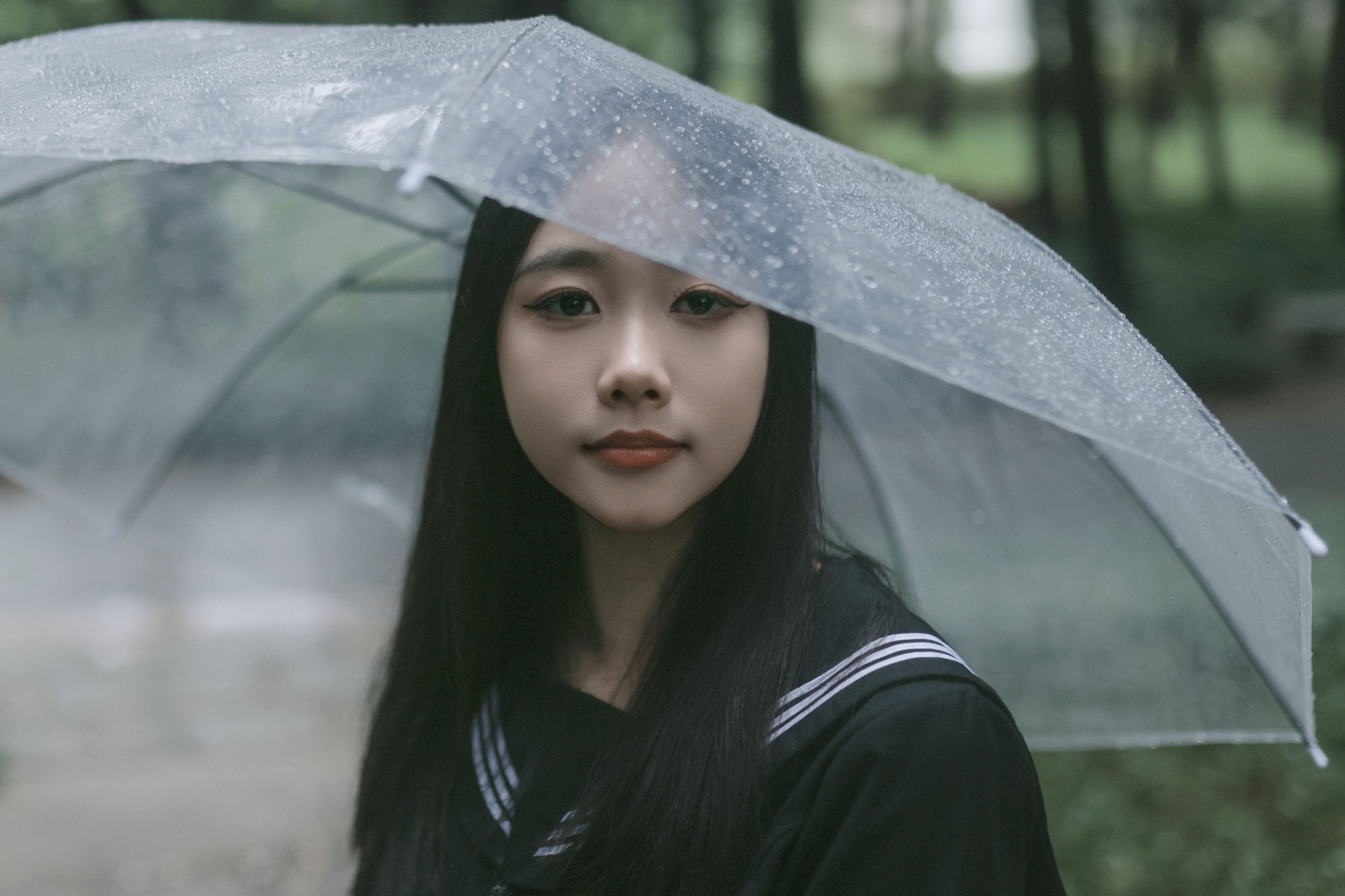丽欣 – 《下雨天》[23P]