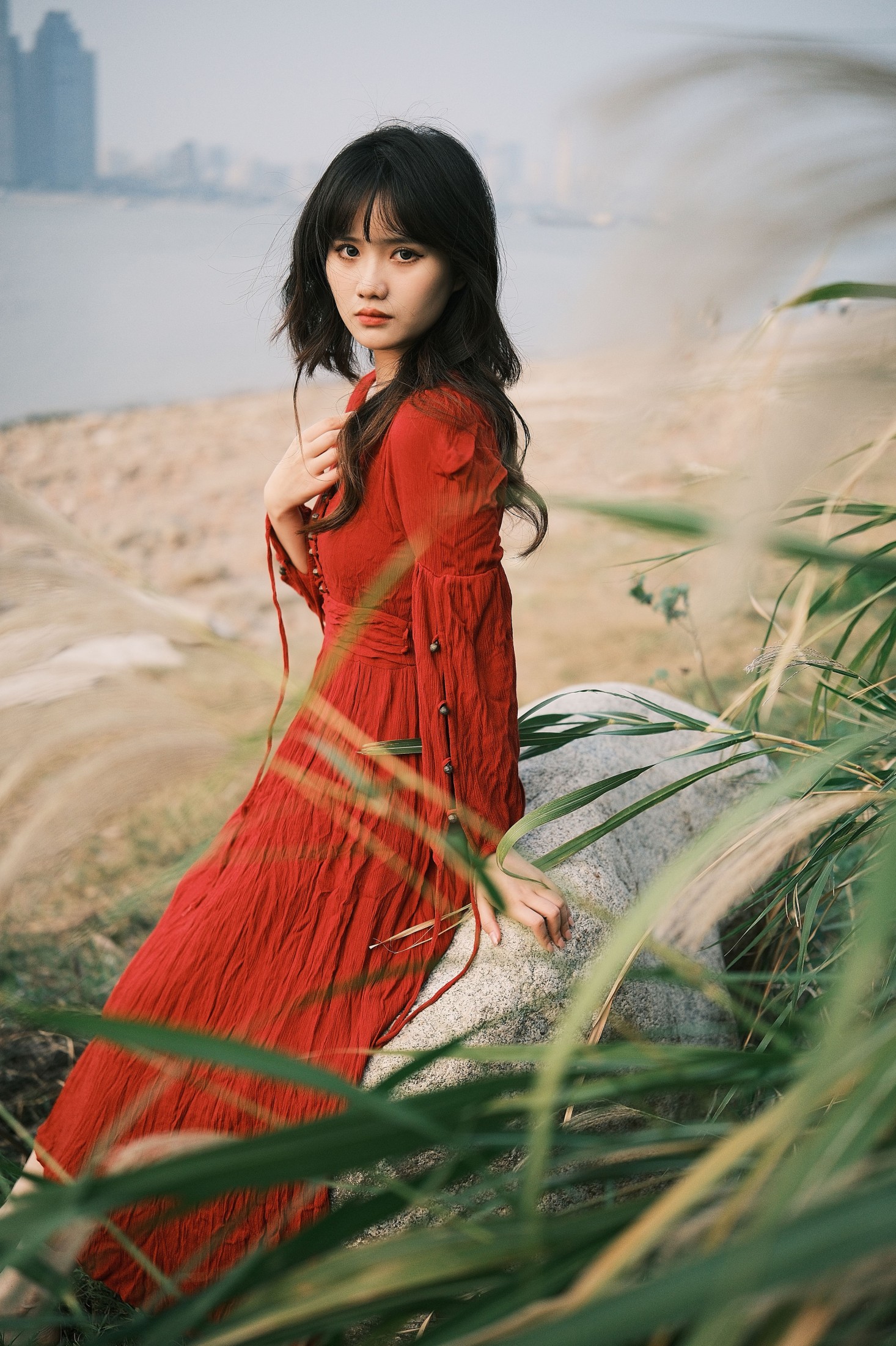不许翘二郎腿 – 《偏爱》[24P]