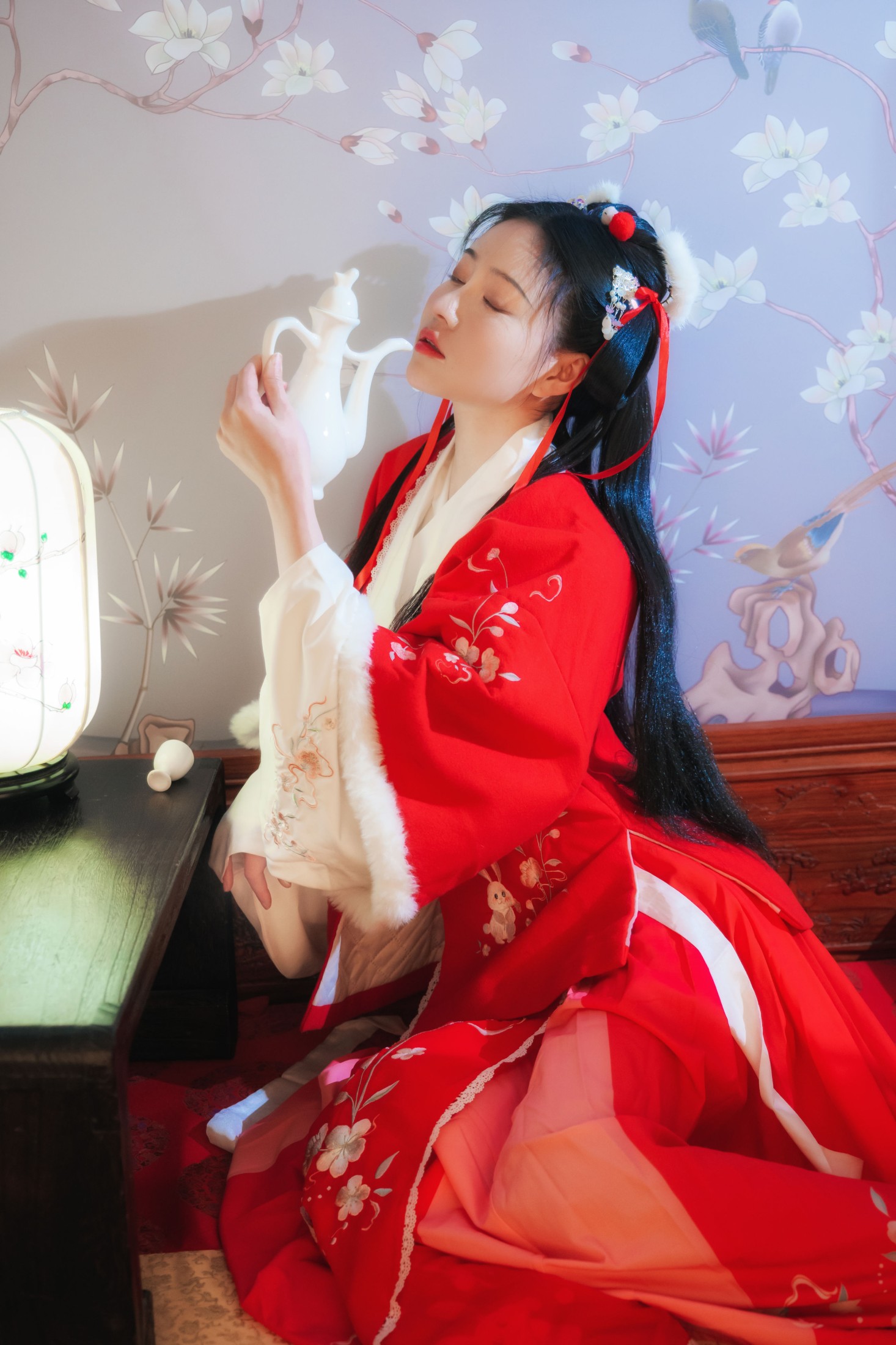 NNIAN年年 – 《春节红颜》[22P]
