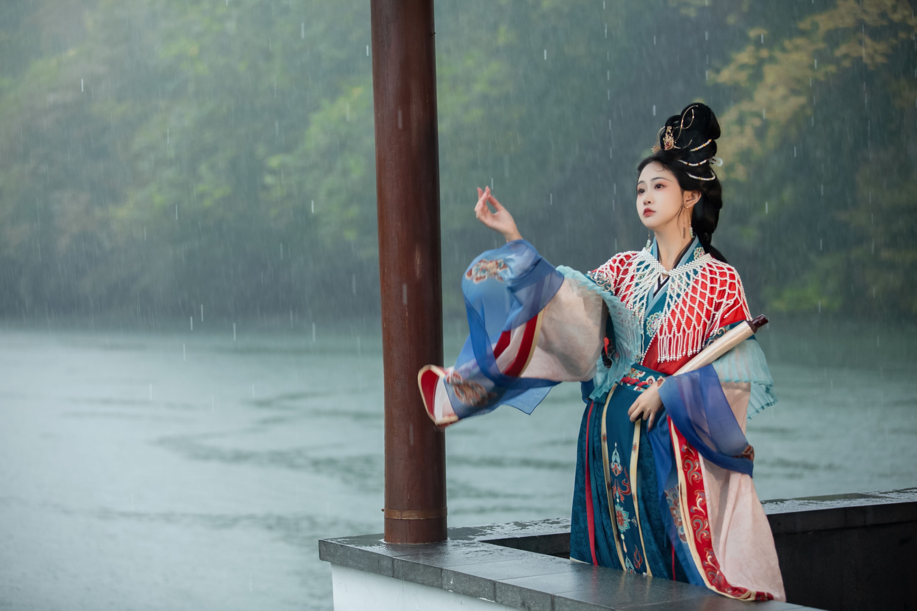 湫一只岁岁 – 《浴鹄游》[21P]