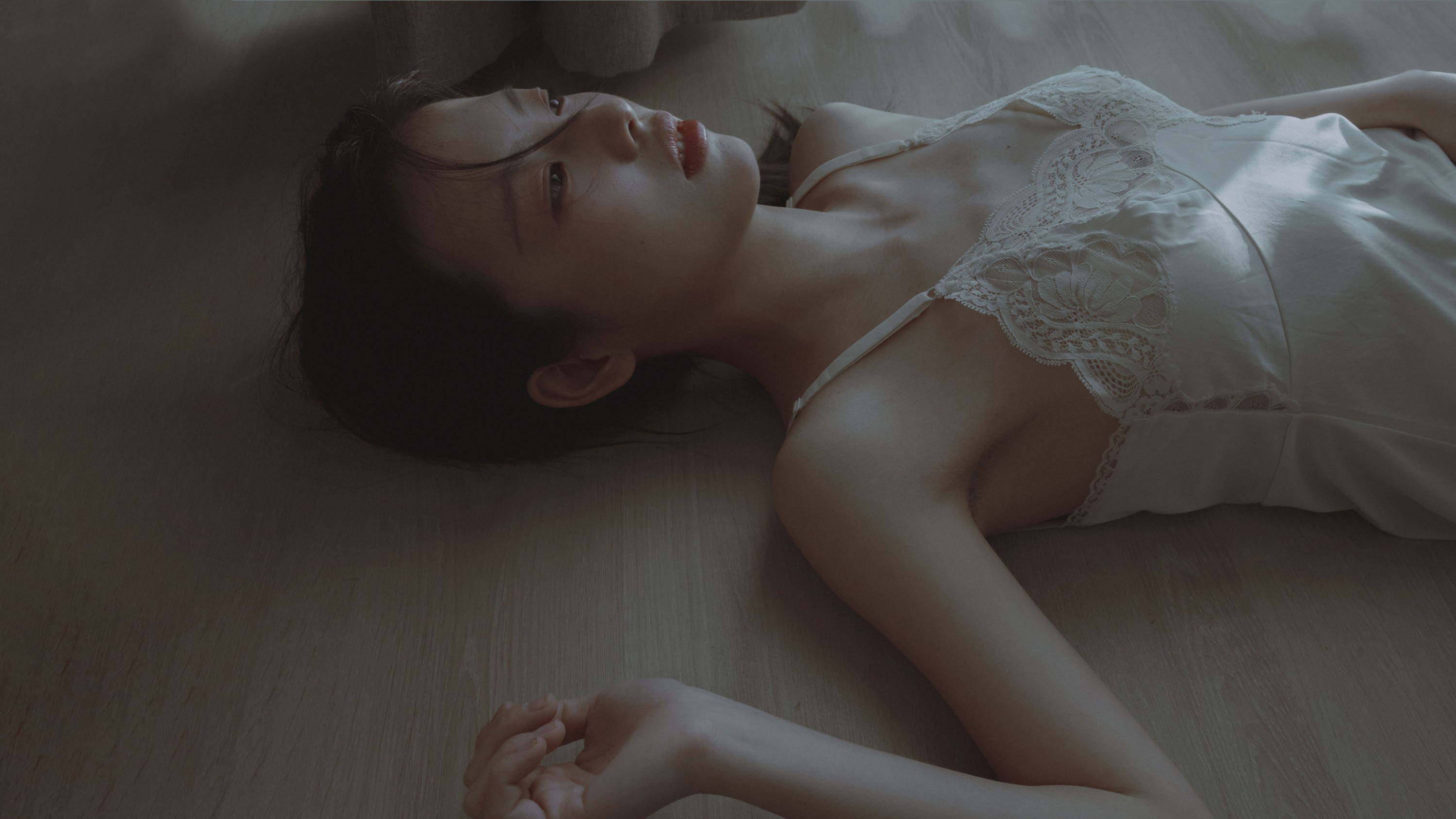 小叶 – 《青丝》[31P]
