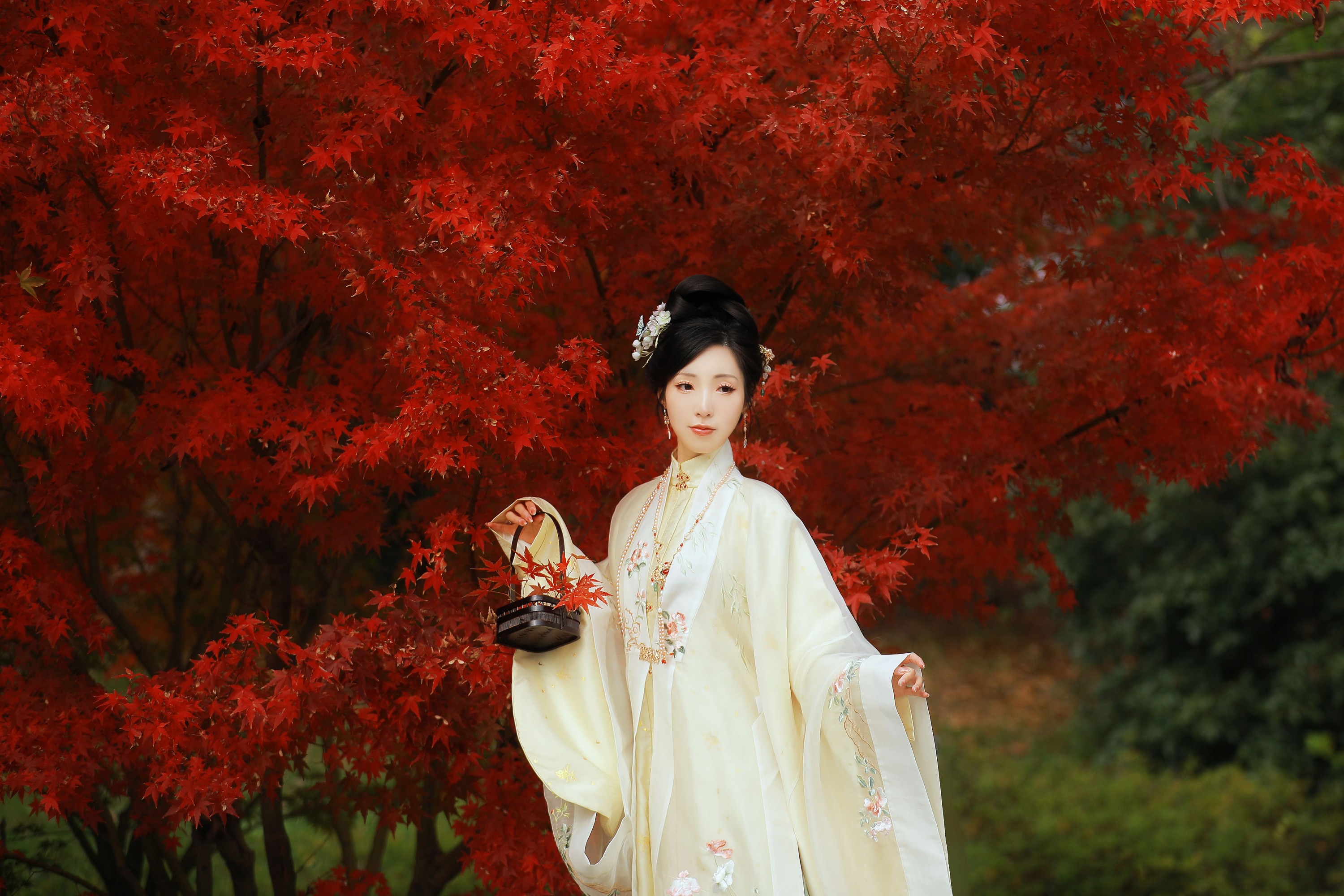 李猜 – 《秋日赋》[25P]