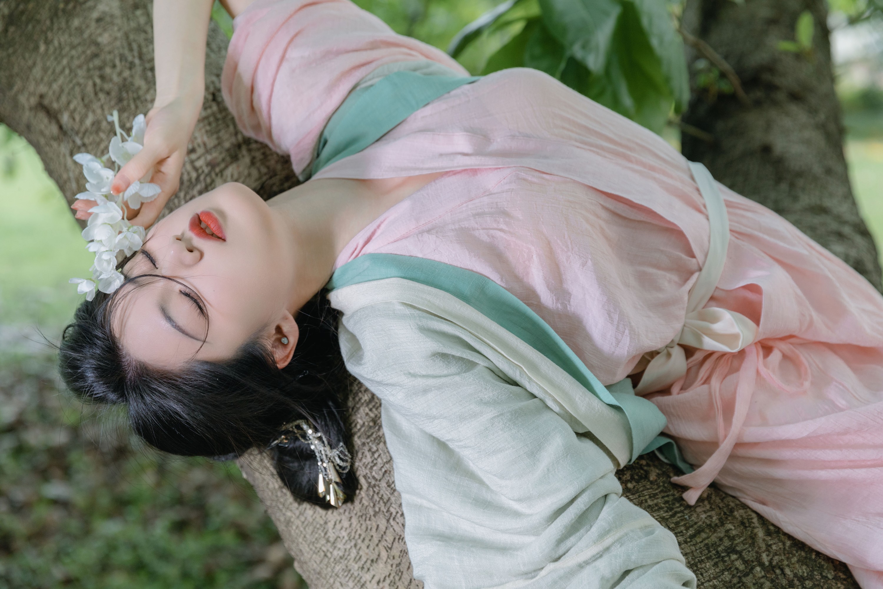 雨涵 – 《望夏》[24P]