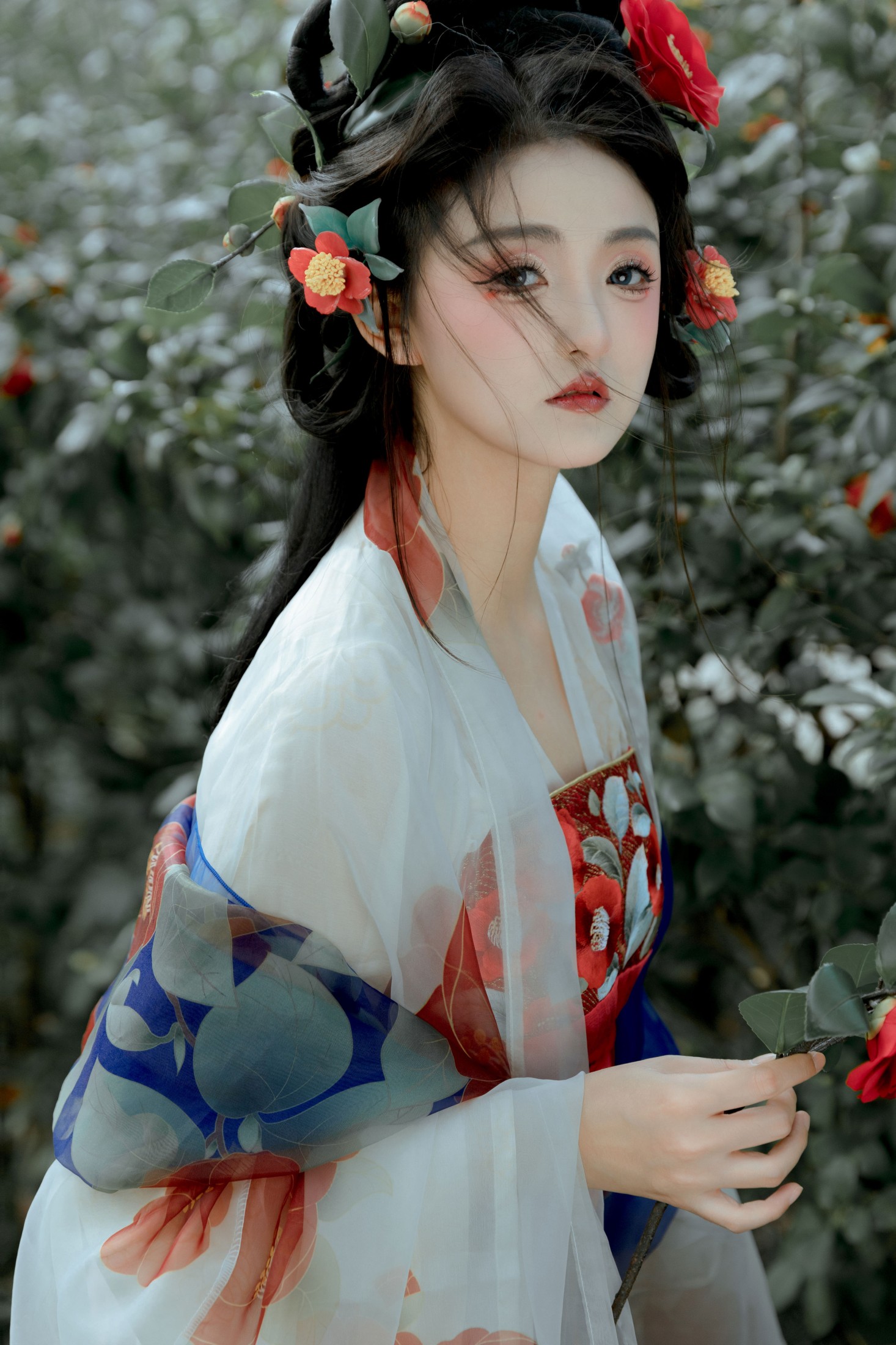 华丽兔子 – 《红山茶》[24P]