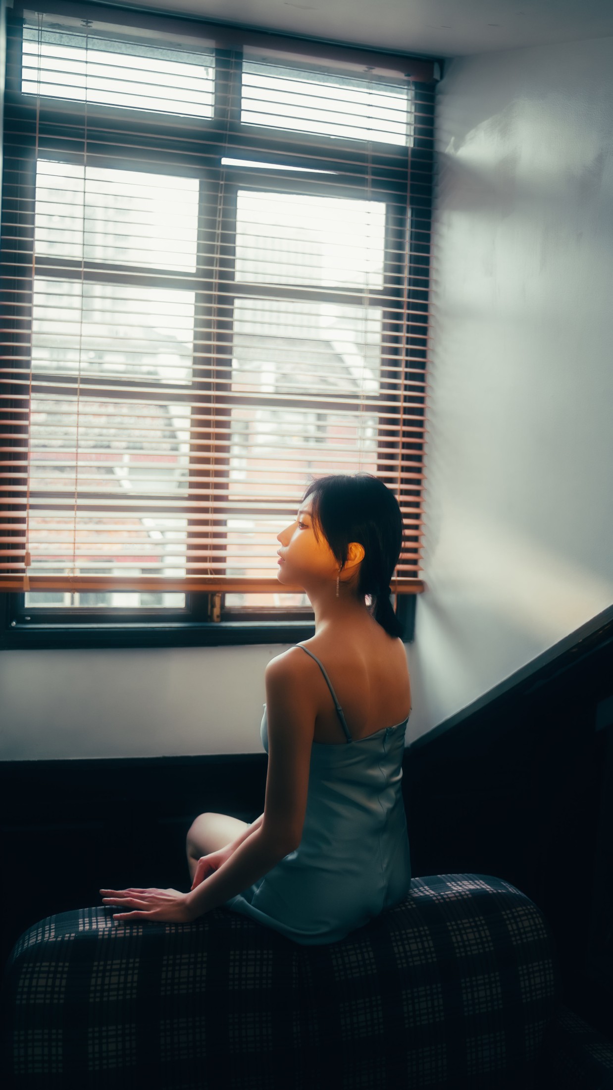 希希 – 《今日阴有雨》[32P]