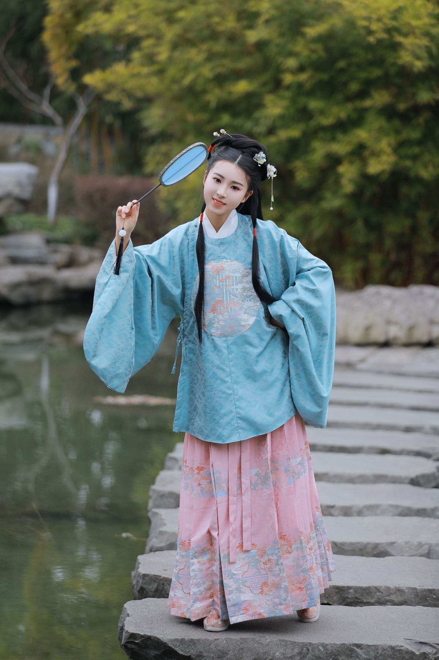 酒酿圆子 – 《小庭花》[26P]