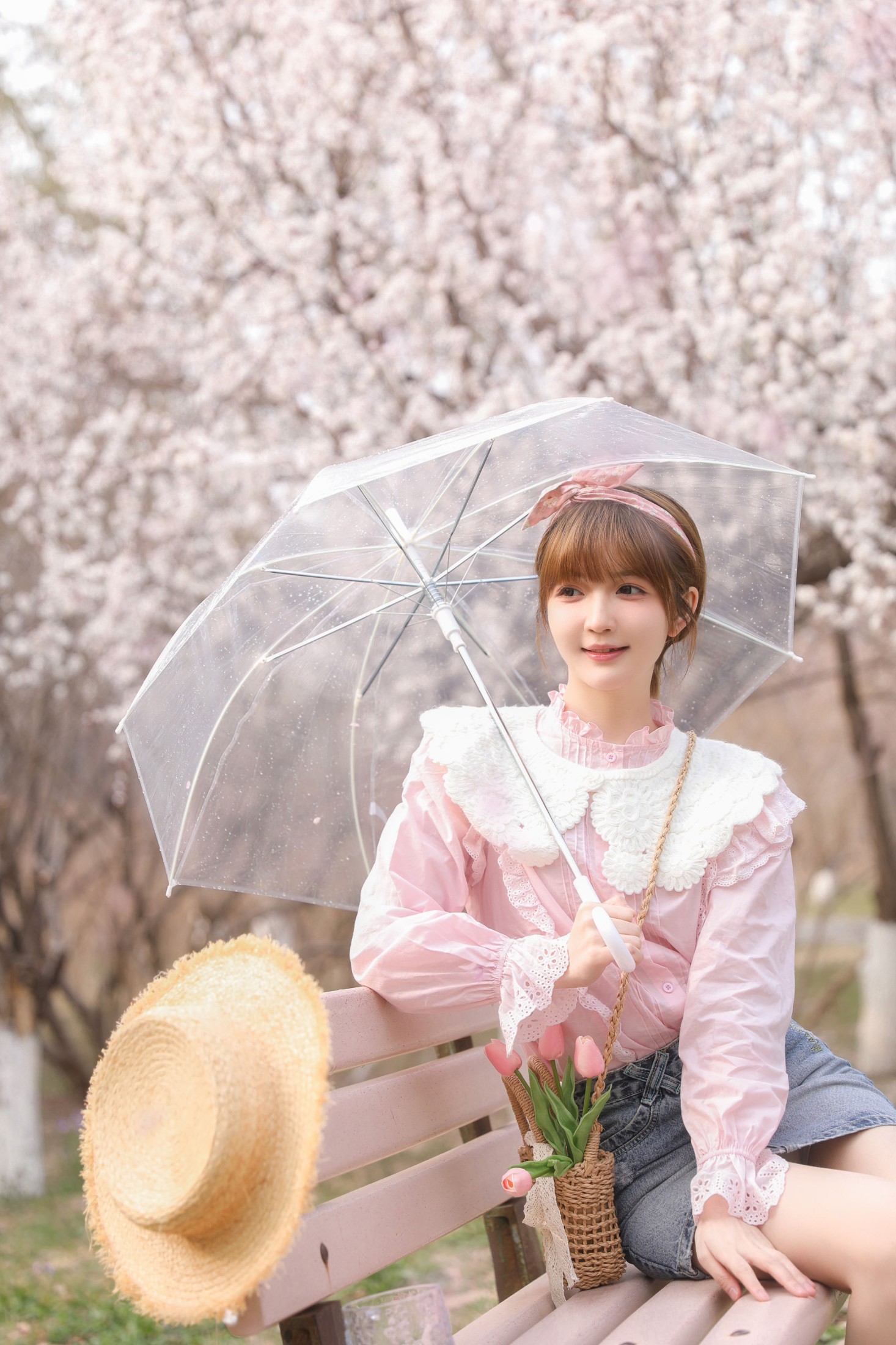 金迪-Vivian – 《桃粉奶油》[22P]
