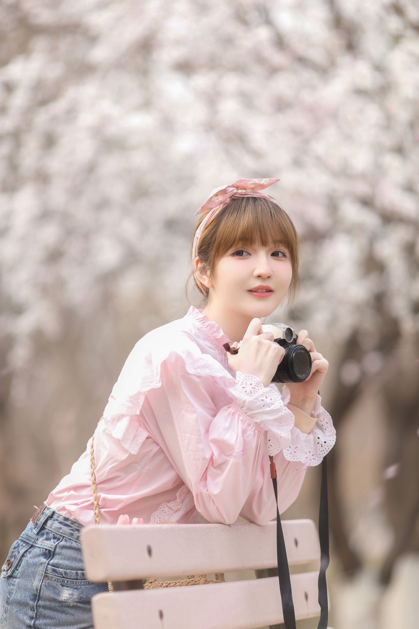 金迪-Vivian – 《桃粉奶油》[22P]