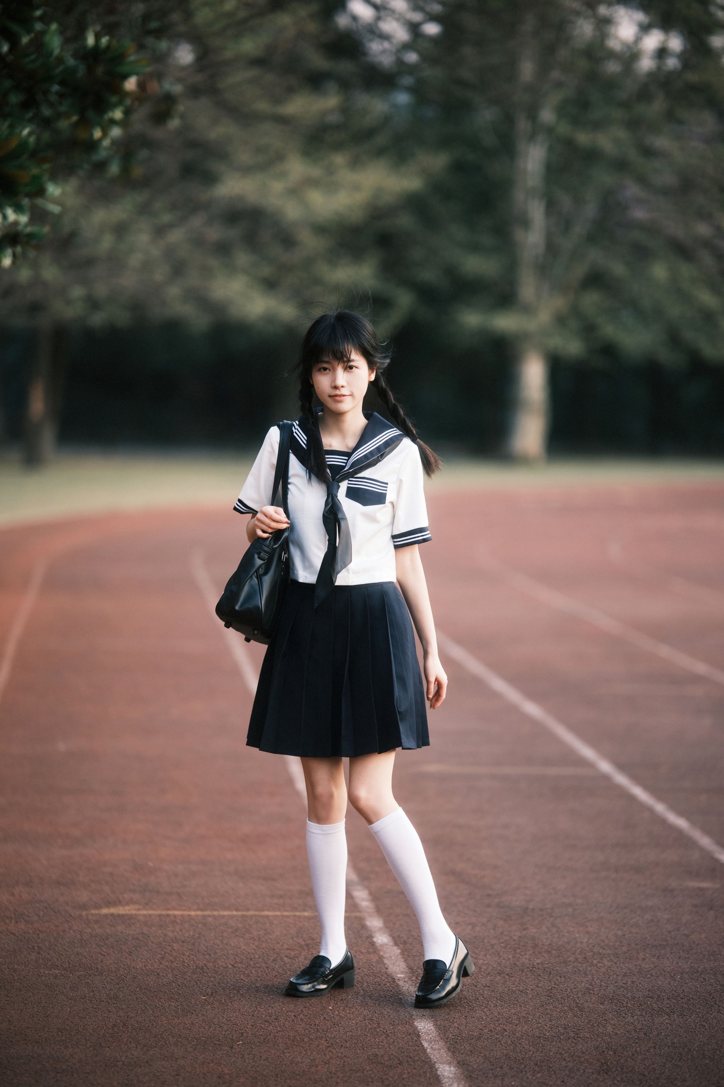 小松麻奈 – 《校园jk》[22P]