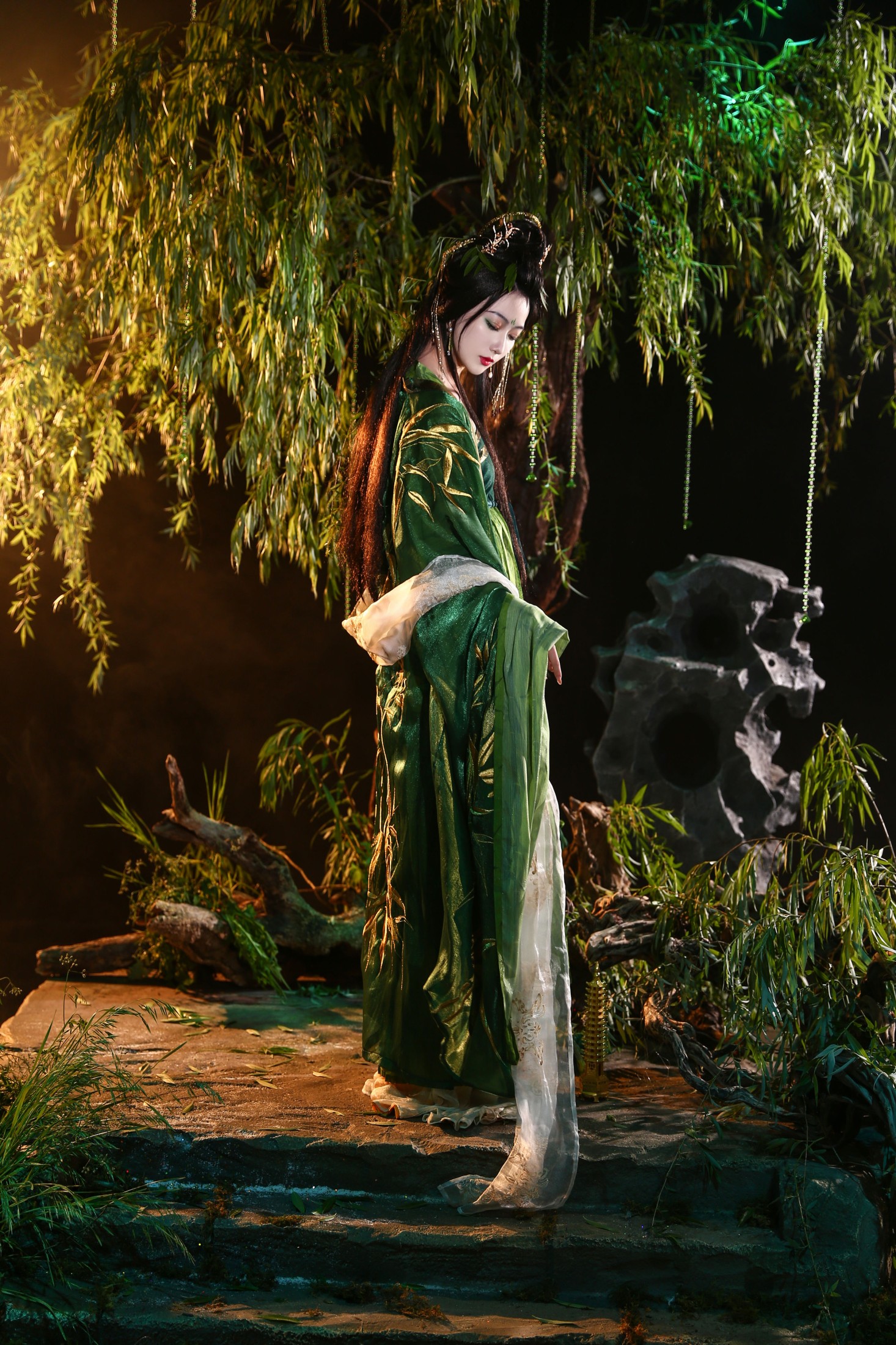 犬壹- – 《柳神》[26P]