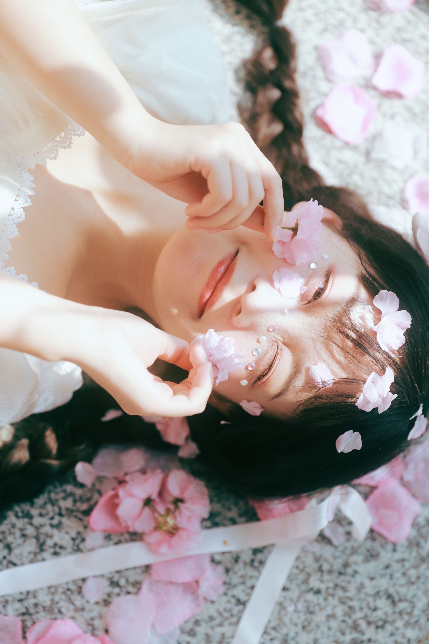 当然然然 – 《灿烂的她》[28P]