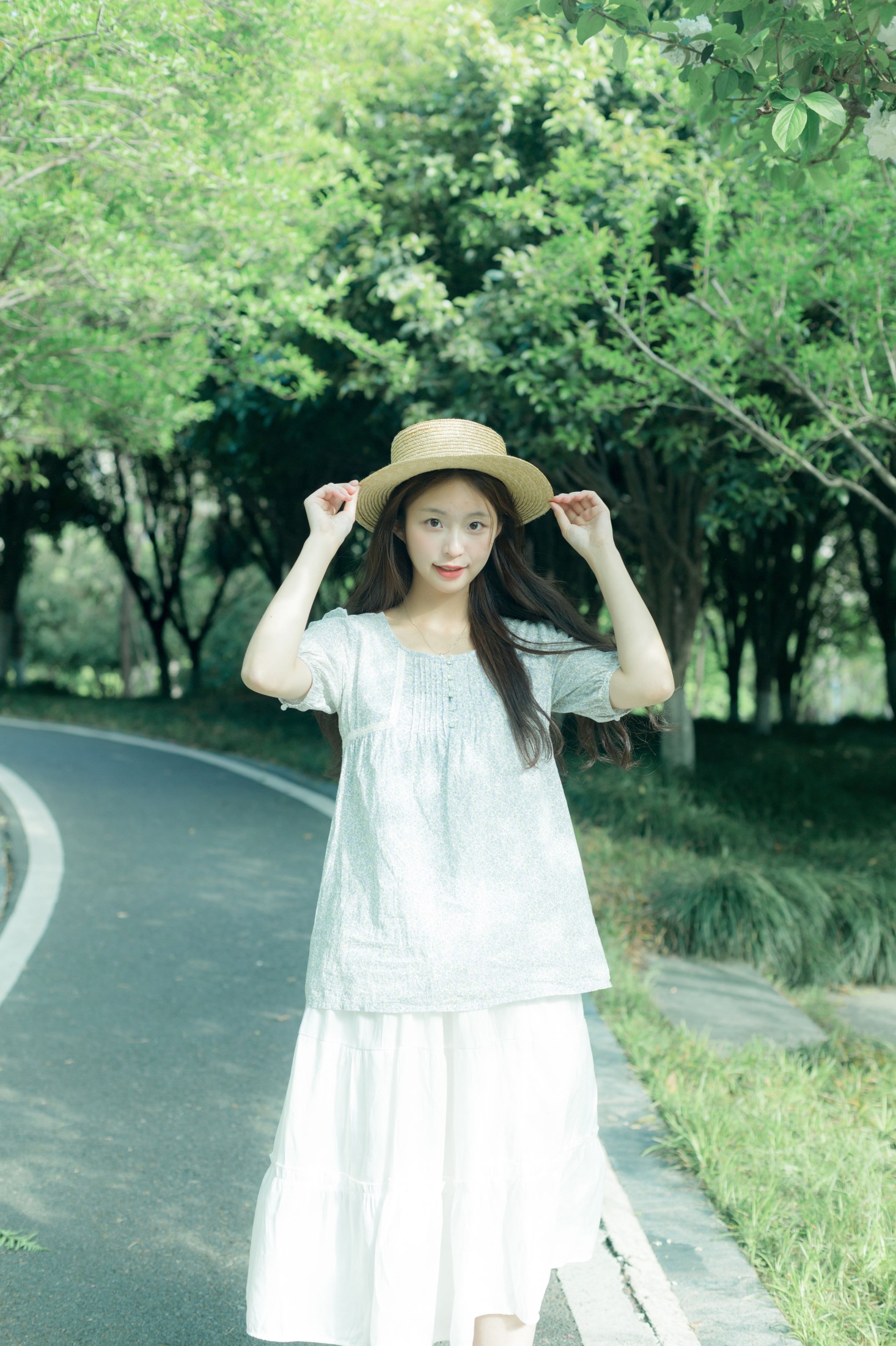 chickkii_ – 《绿色影像诗》[22P]