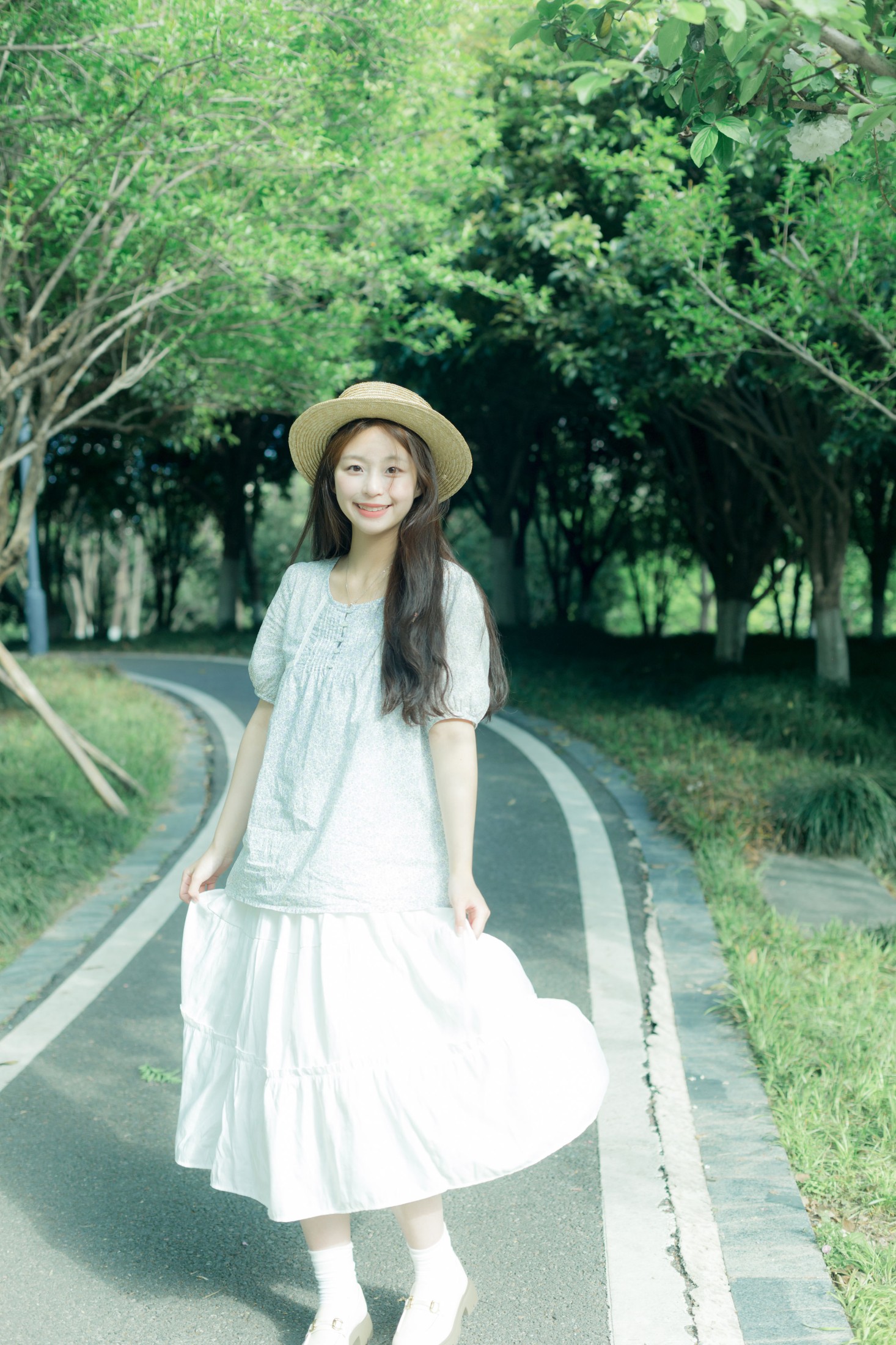 chickkii_ – 《绿色影像诗》[22P]