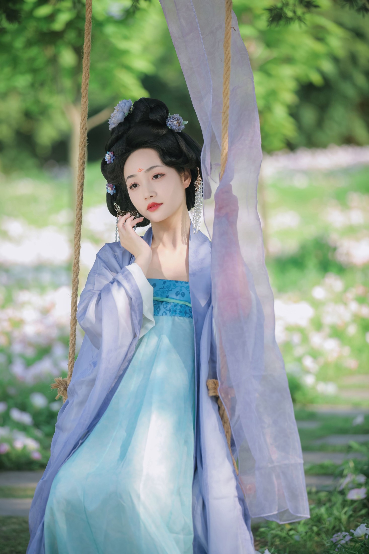 凌子兮 – 《月见花》[24P]