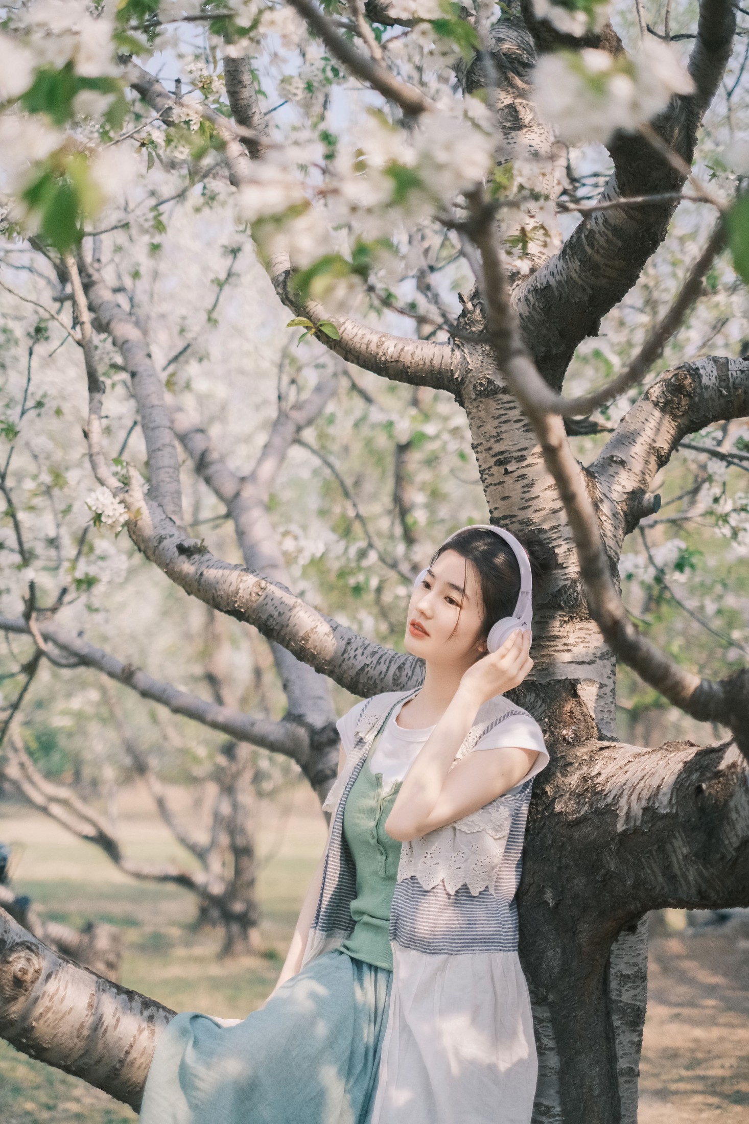 凡凡 – 《初夏见一面》[27P]