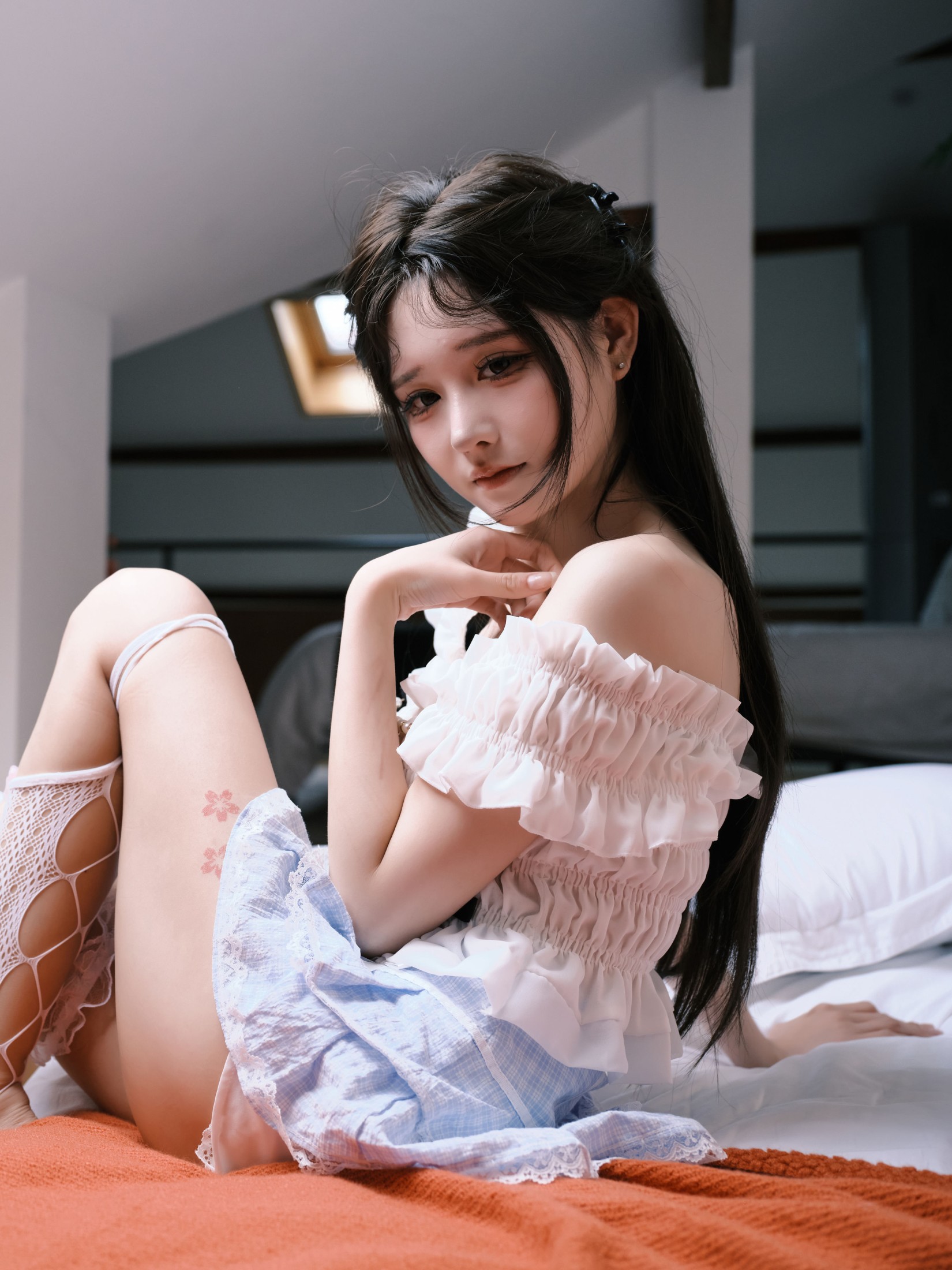 孟程程 – 《洋房天台的读书少女》[22P]