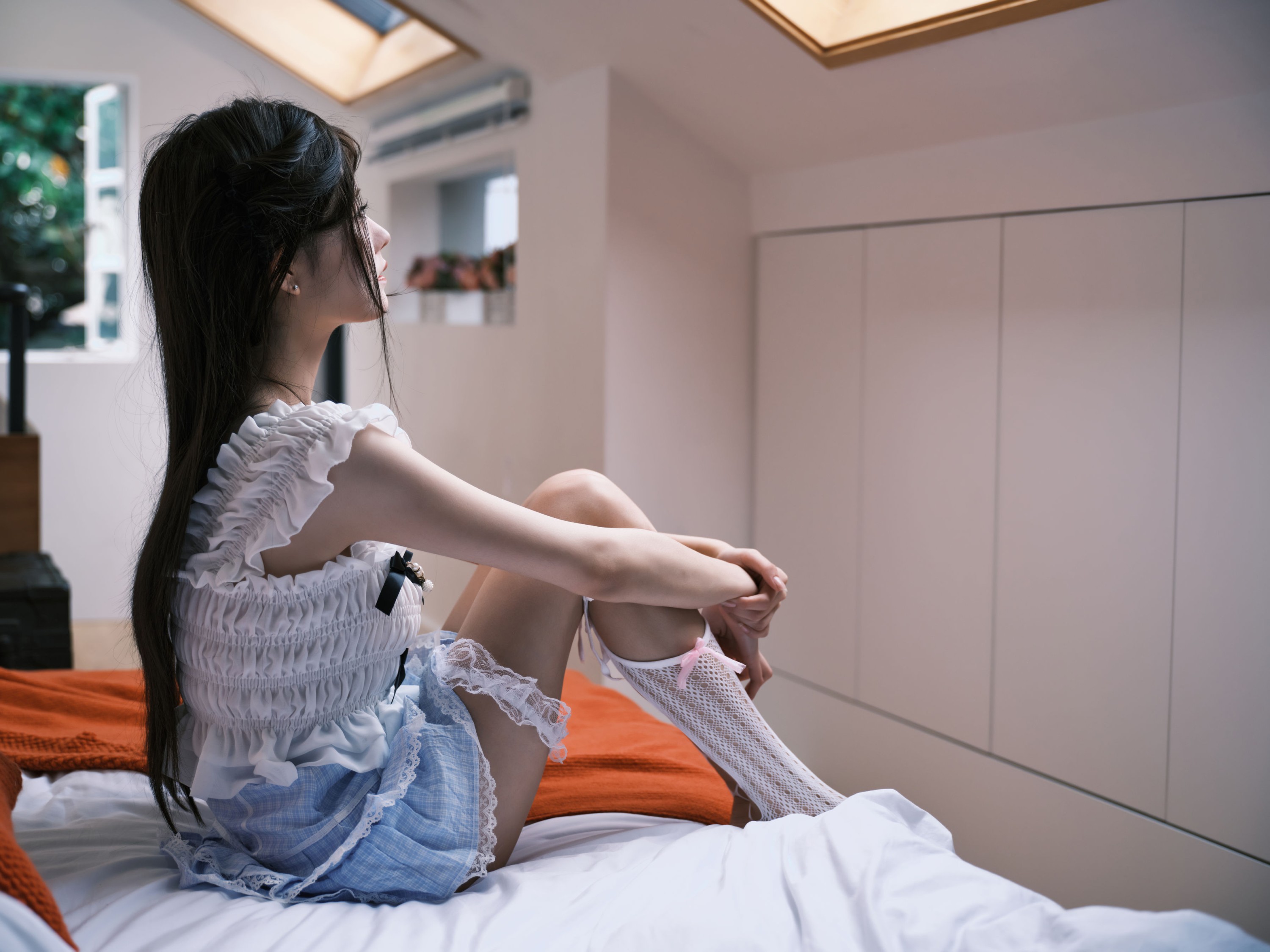 孟程程 – 《洋房天台的读书少女》[22P]