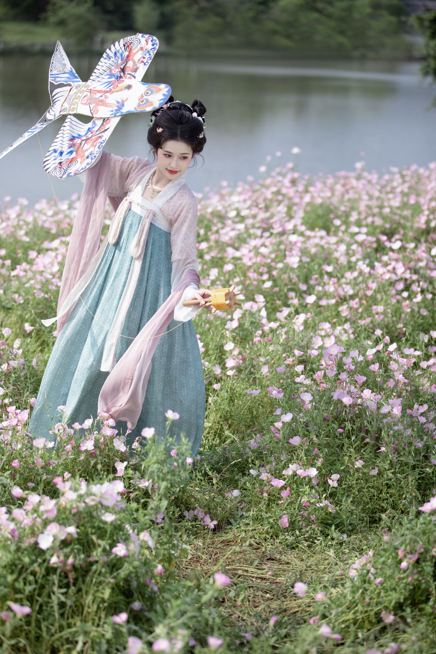 恬恬圈圈 – 《月见春风》[33P]