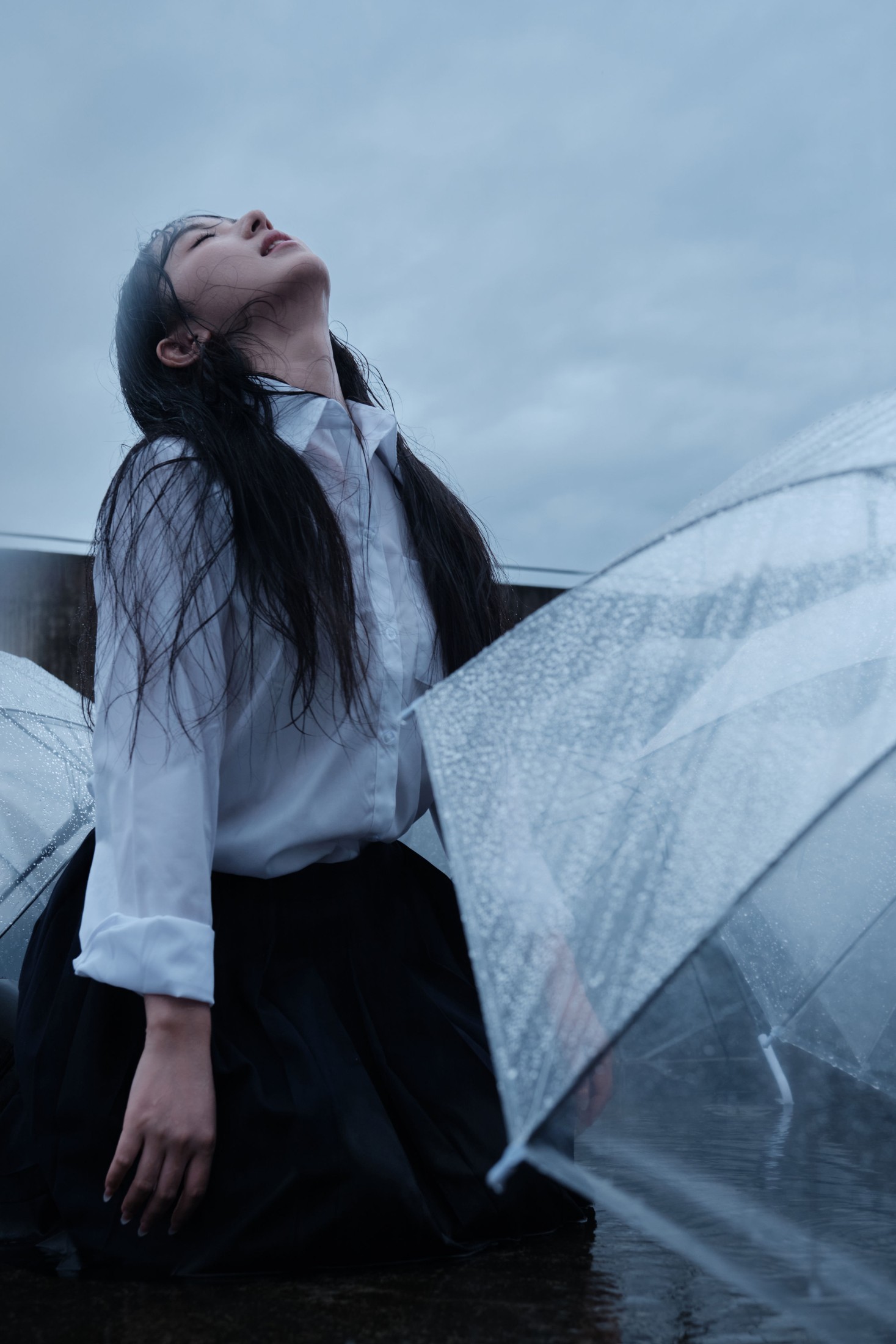 抿嘴小墨轩 – 《恋如雨止》[25P]