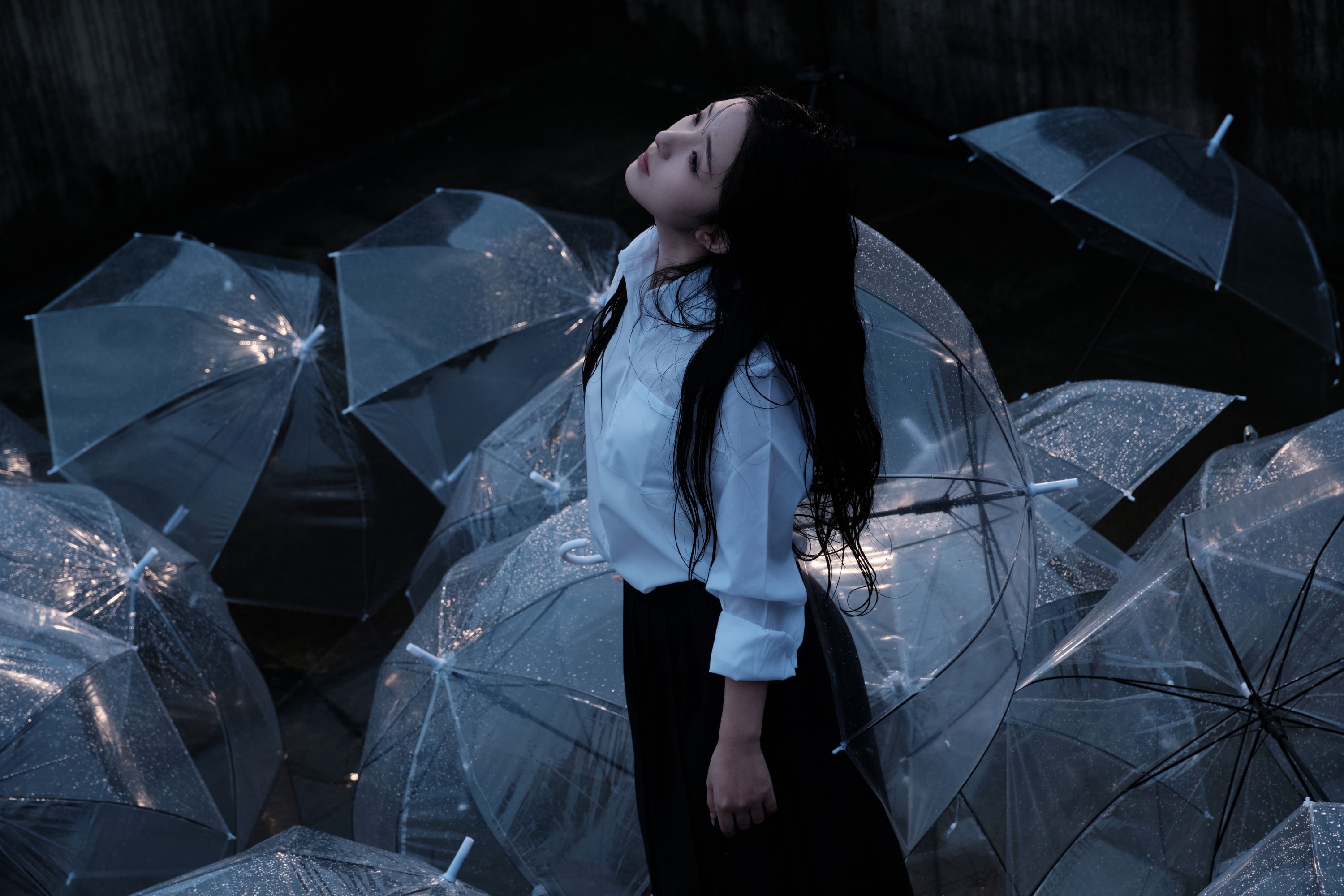 抿嘴小墨轩 – 《恋如雨止》[25P]