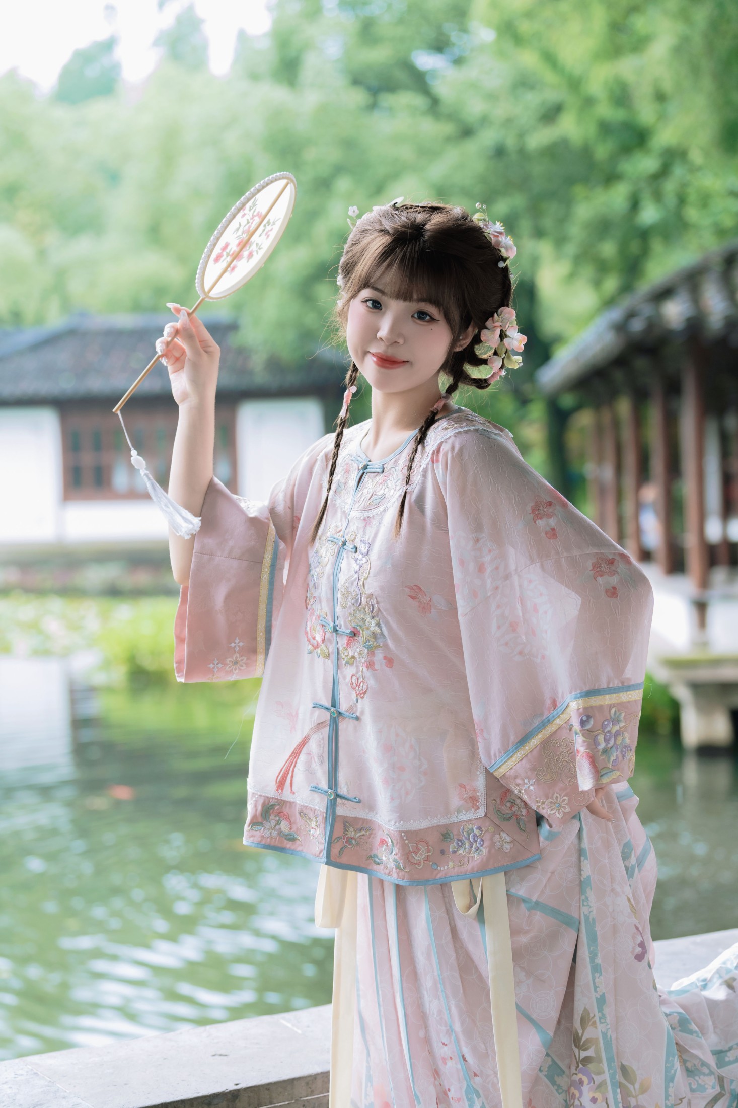 赛西西莉吗 – 《可爱清汉女》[31P]