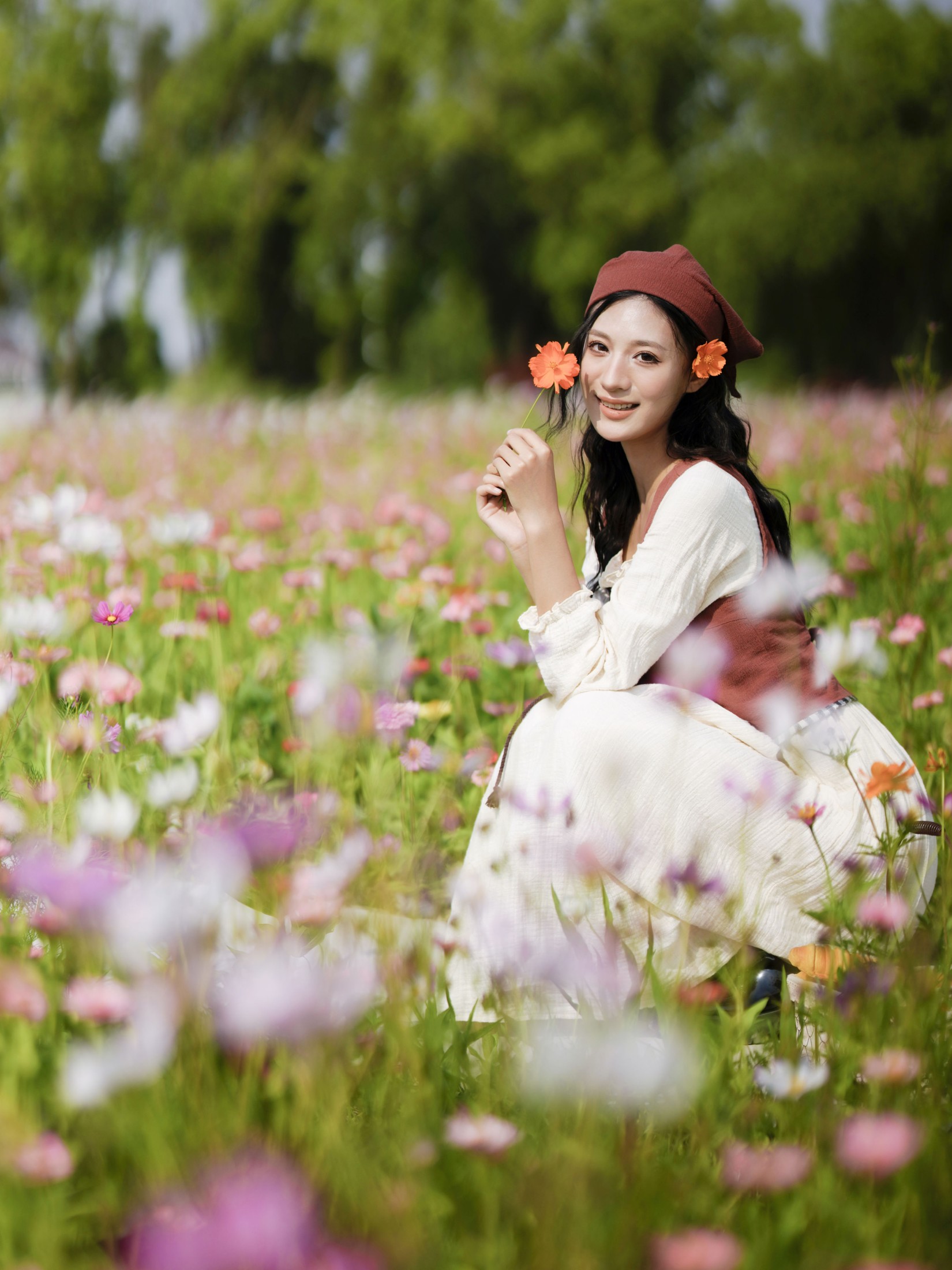 苗苗 – 《花海初夏》[26P]