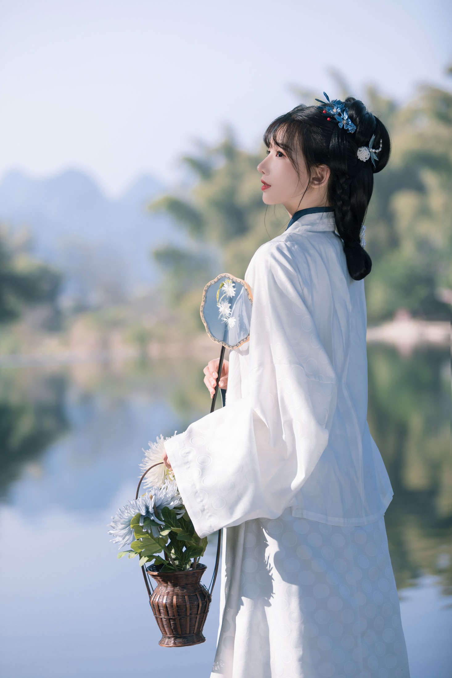 五月的兔子 – 《咏菊》[35P]