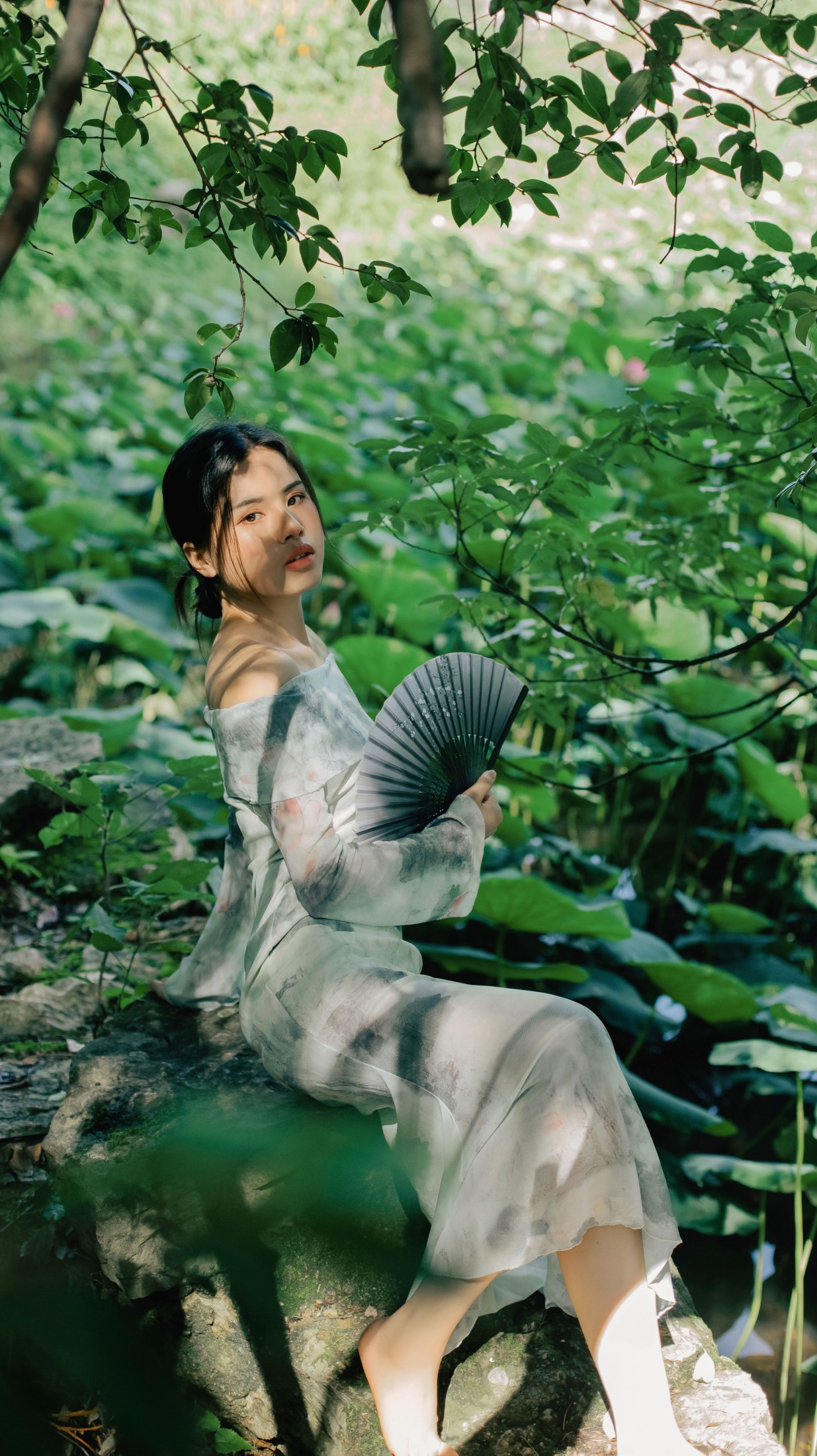 安妮 – 《夏荷》[25P]