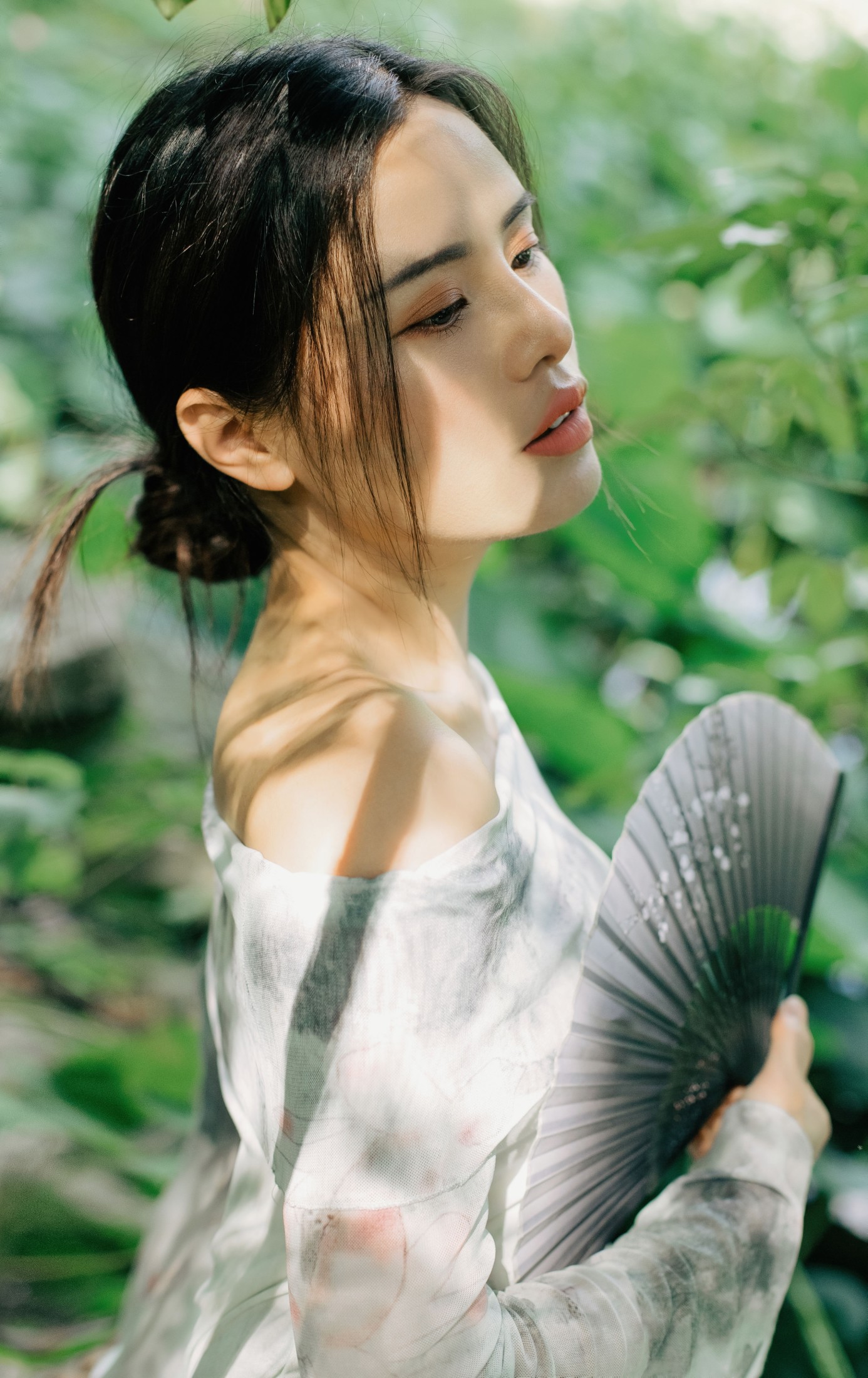 安妮 – 《夏荷》[25P]