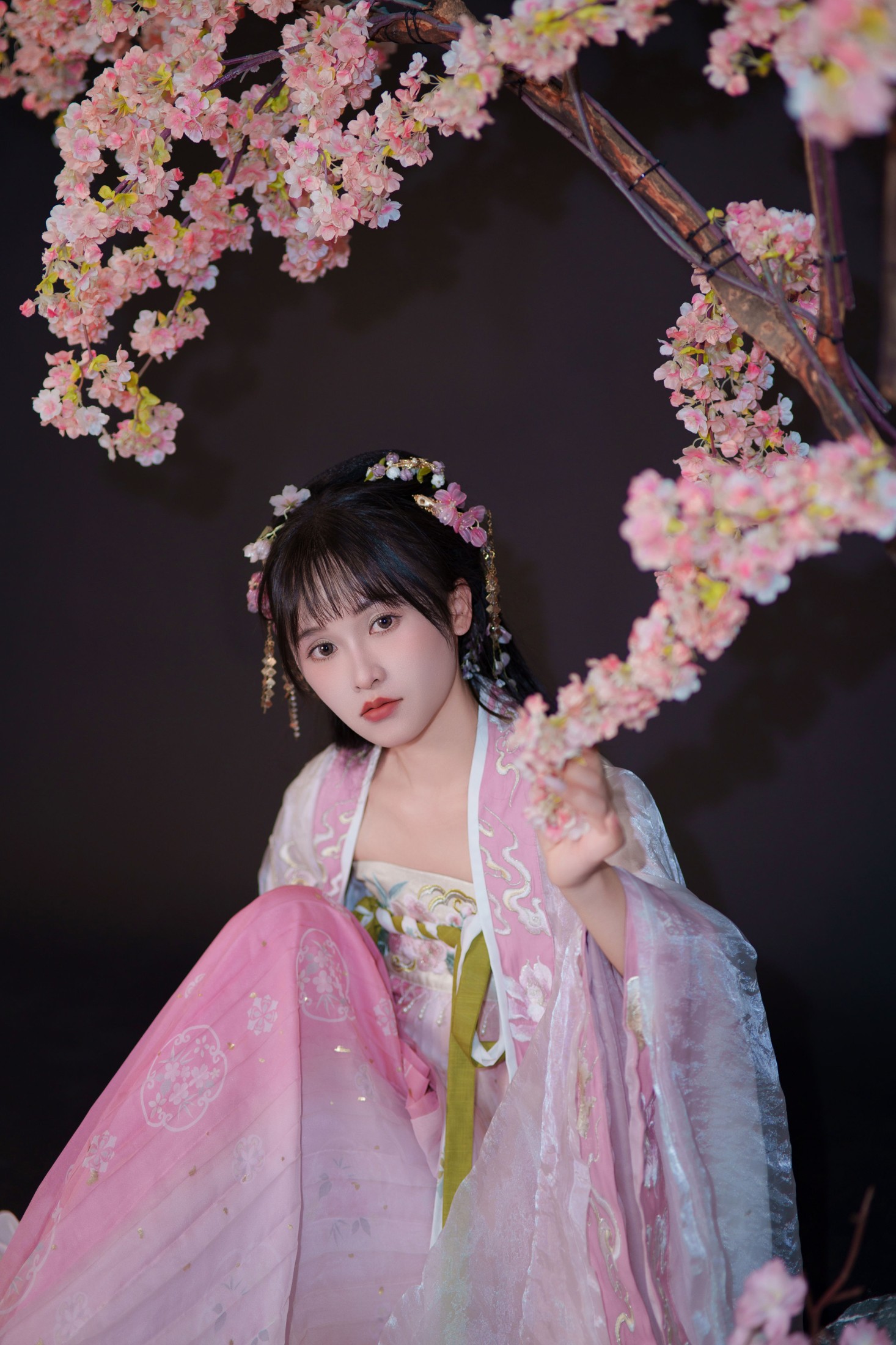 小小雨 – 《踏山河》[28P]