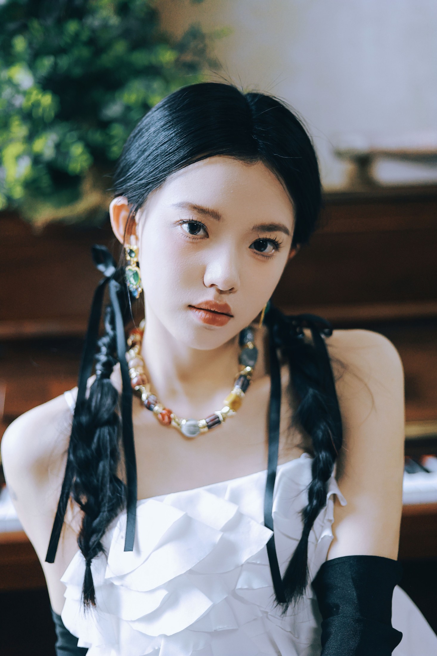 露露 – 《夏天的闲暇瞬间 轻婚纱》[28P]