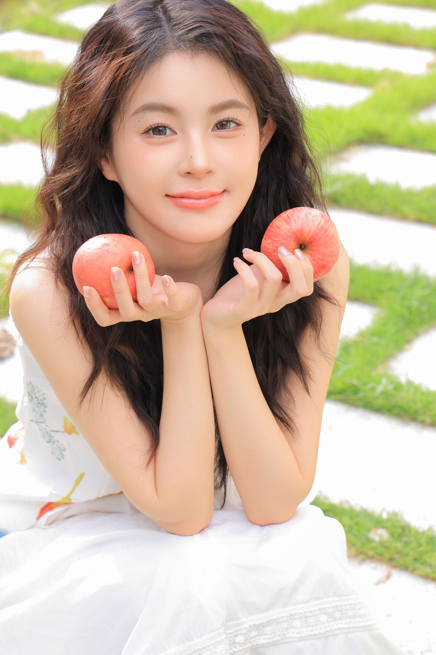 裸心心 – 《绿荫环抱》[26P]