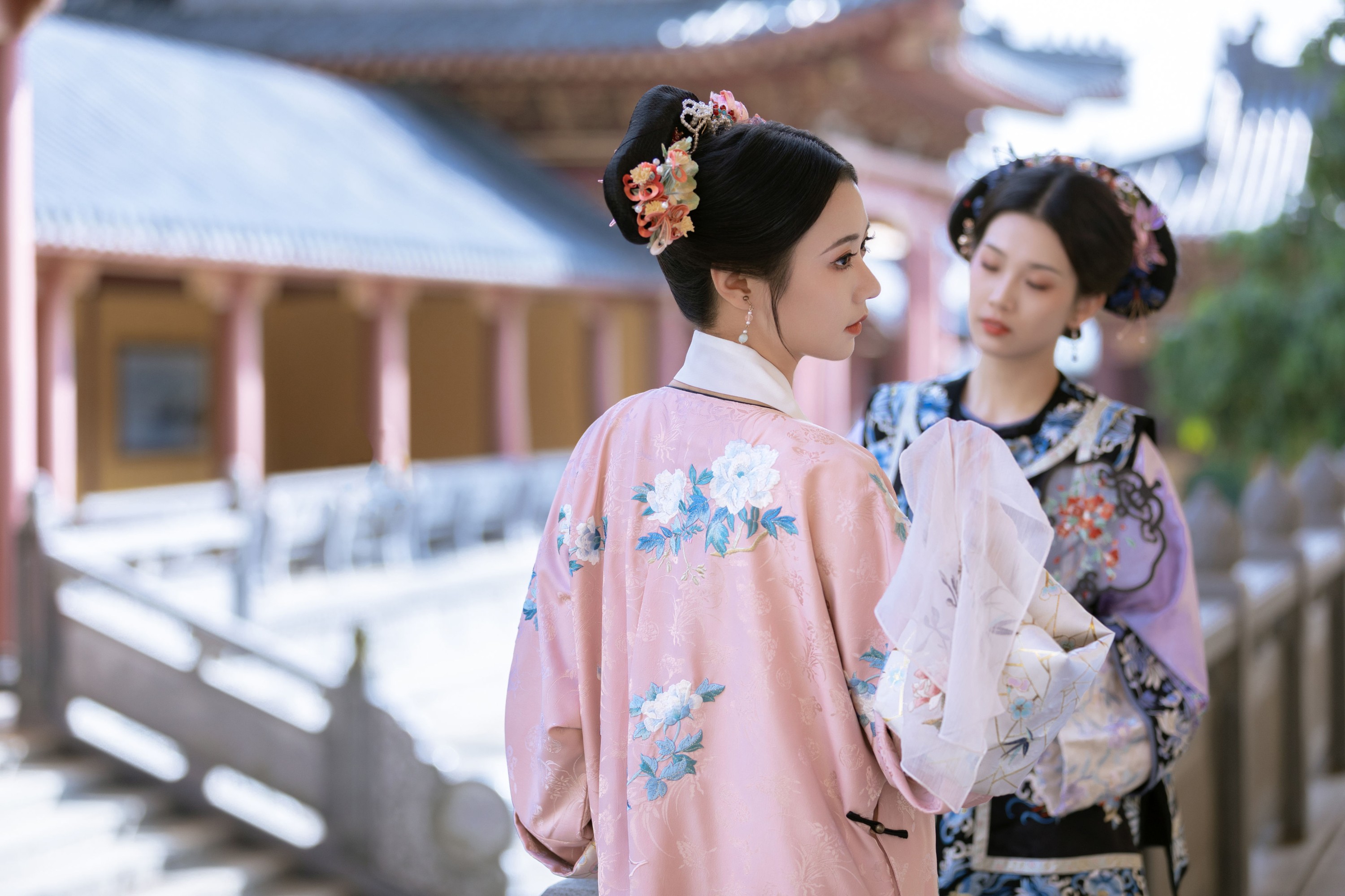 芝芝琪 lsababe – 《宫》[34P]