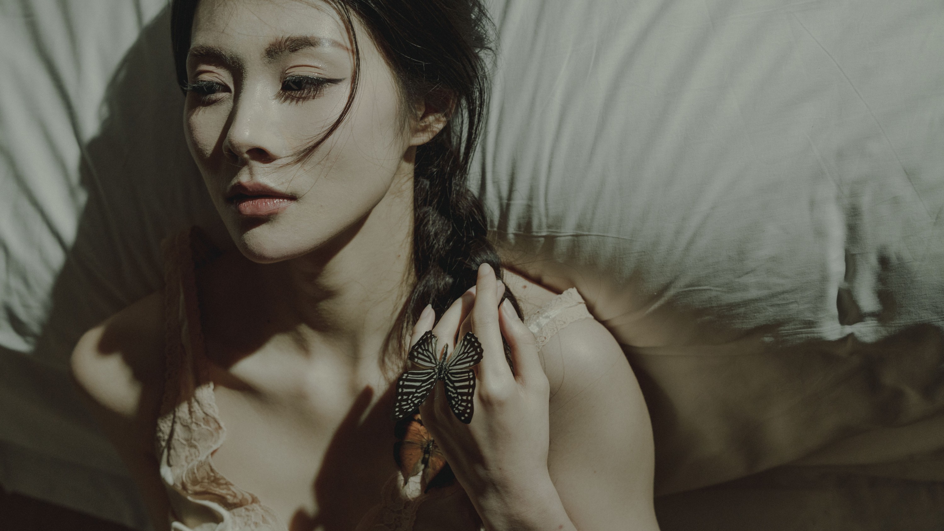 兔兔子 – 《蝶梦》[24P]