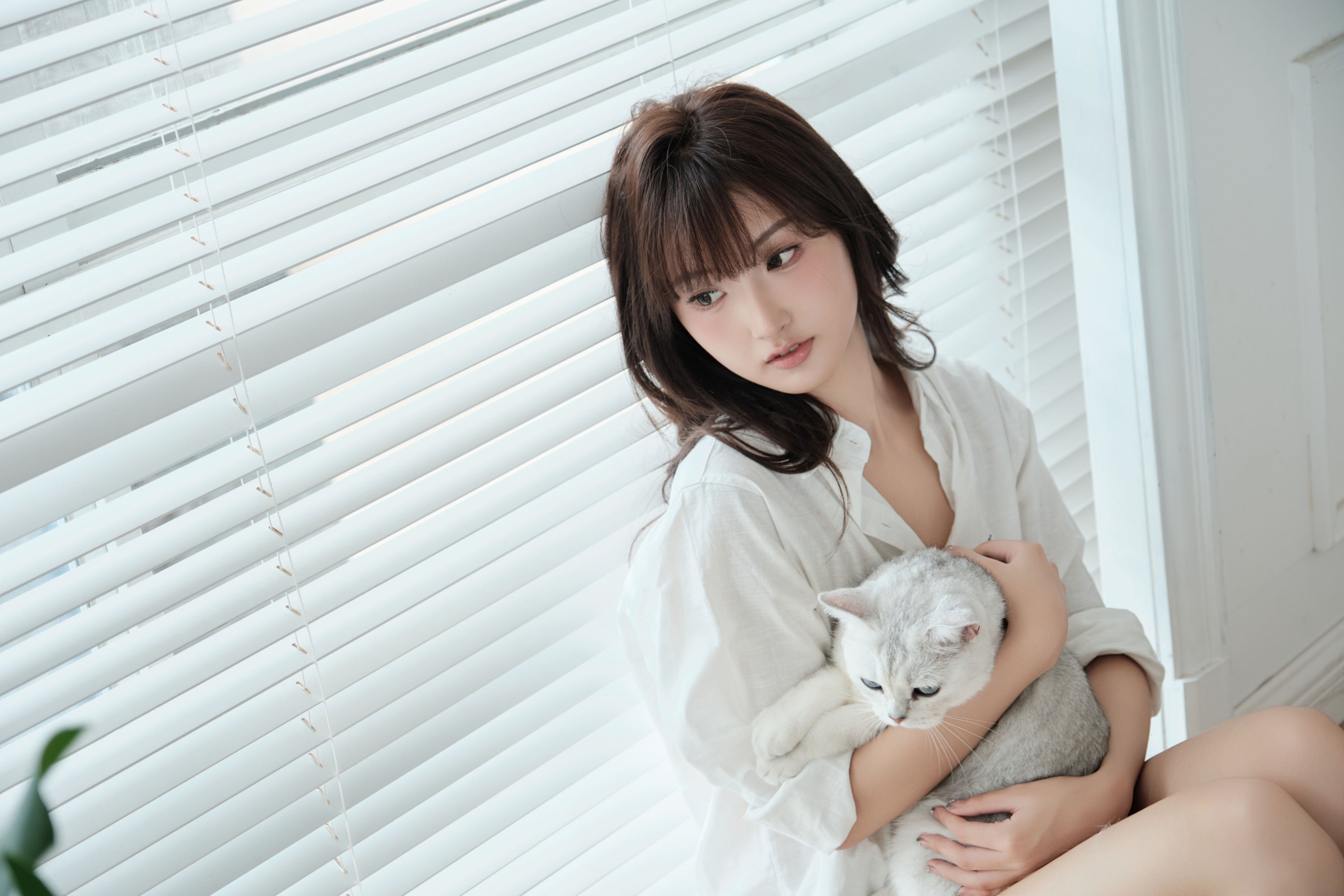 陈年小九 – 《她和她的猫》[31P]