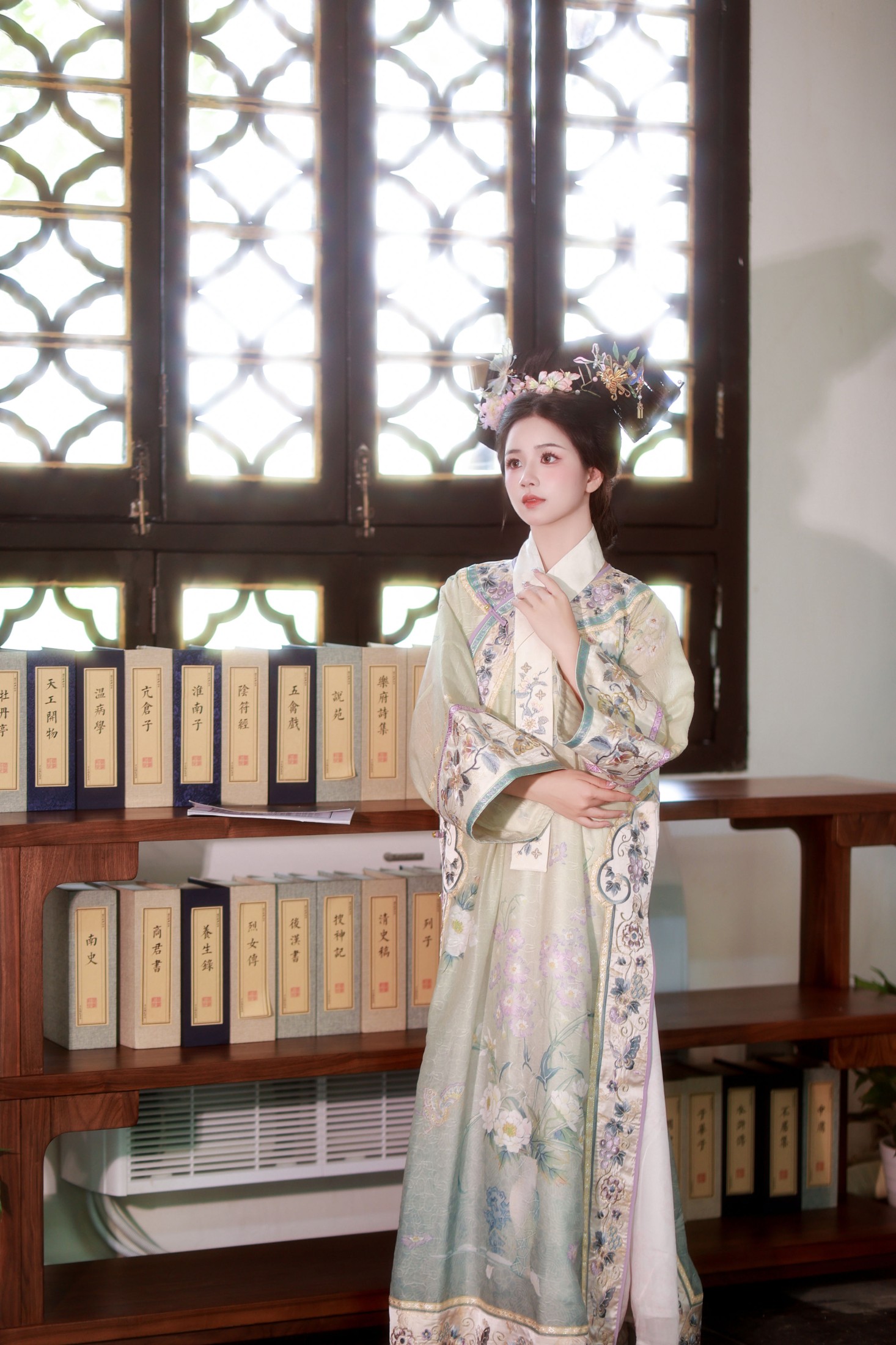 小杜同学 – 《清宫曲》[35P]