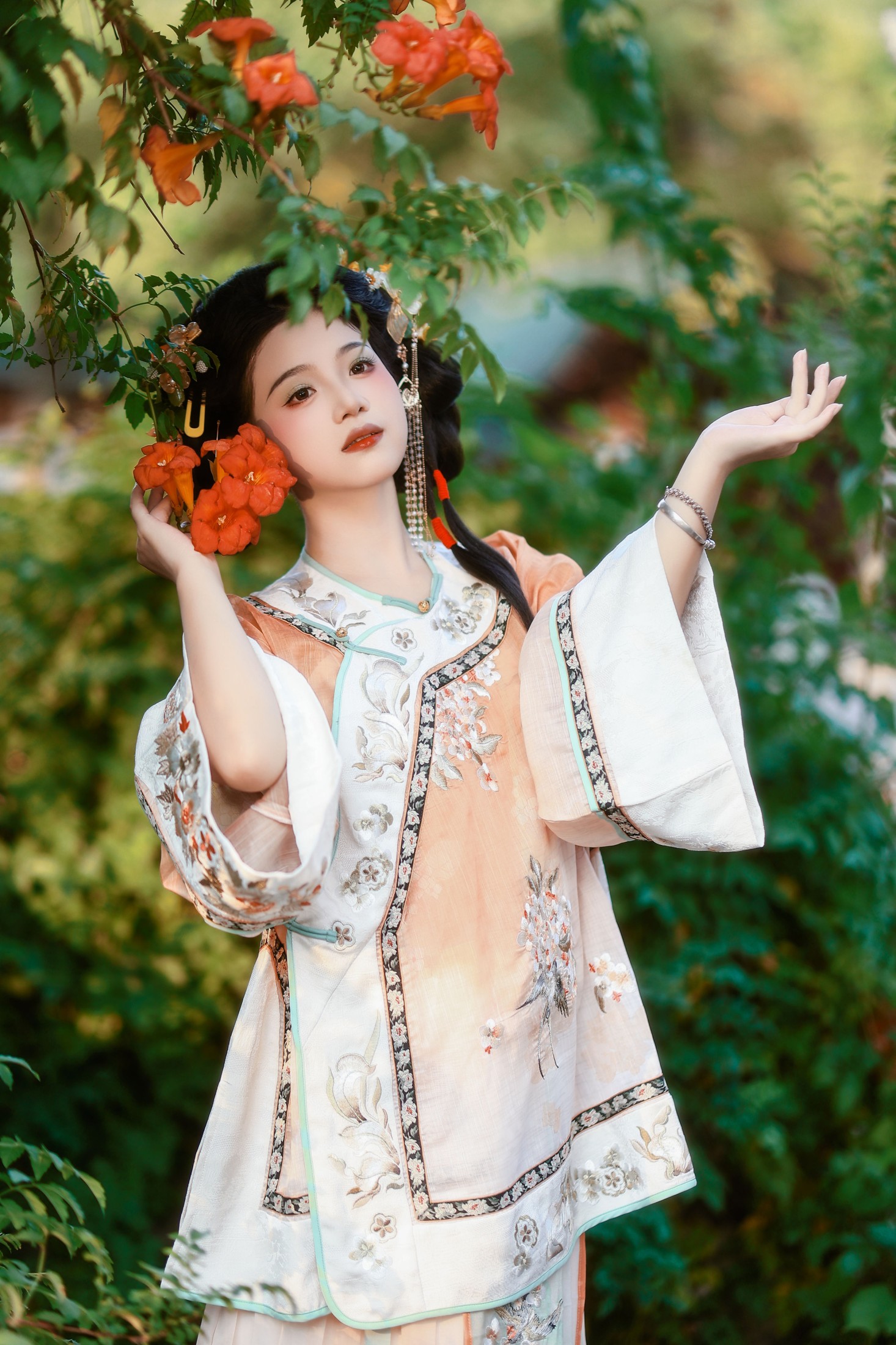 铁臂阿桐木 – 《凌霄花》[30P]
