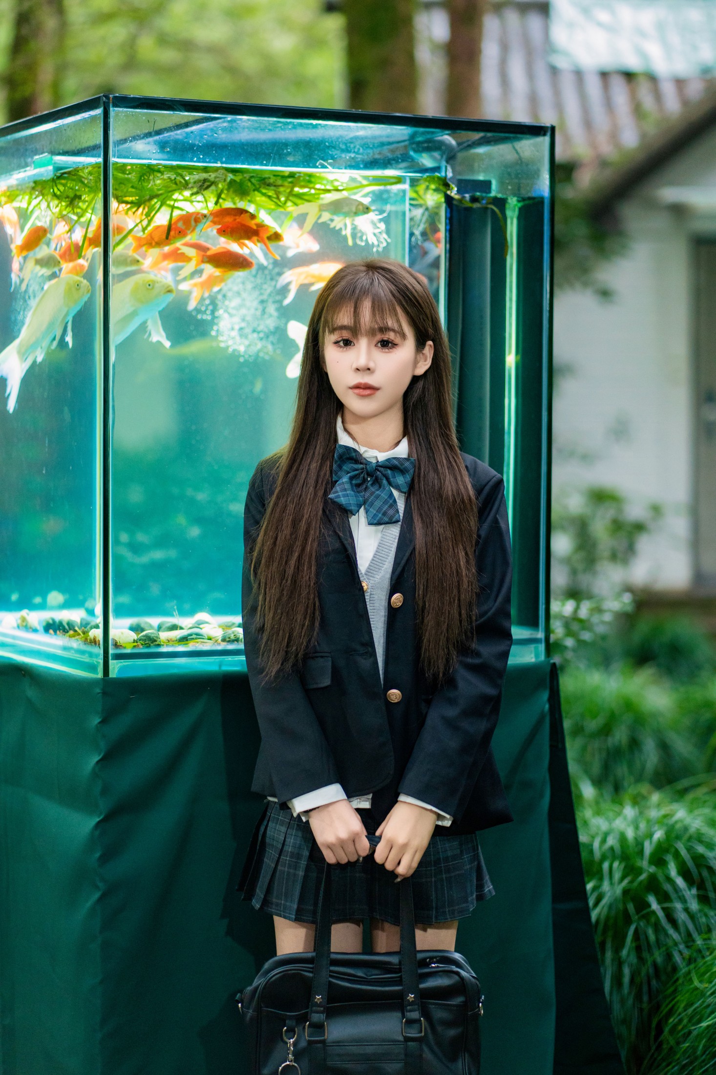 泡芙小方 – 《深色jk》[24P]
