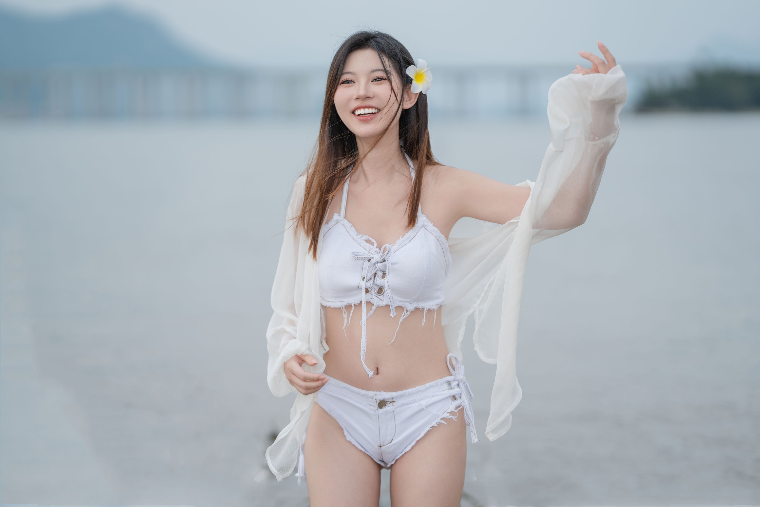 又又er – 《海边少女》[22P]