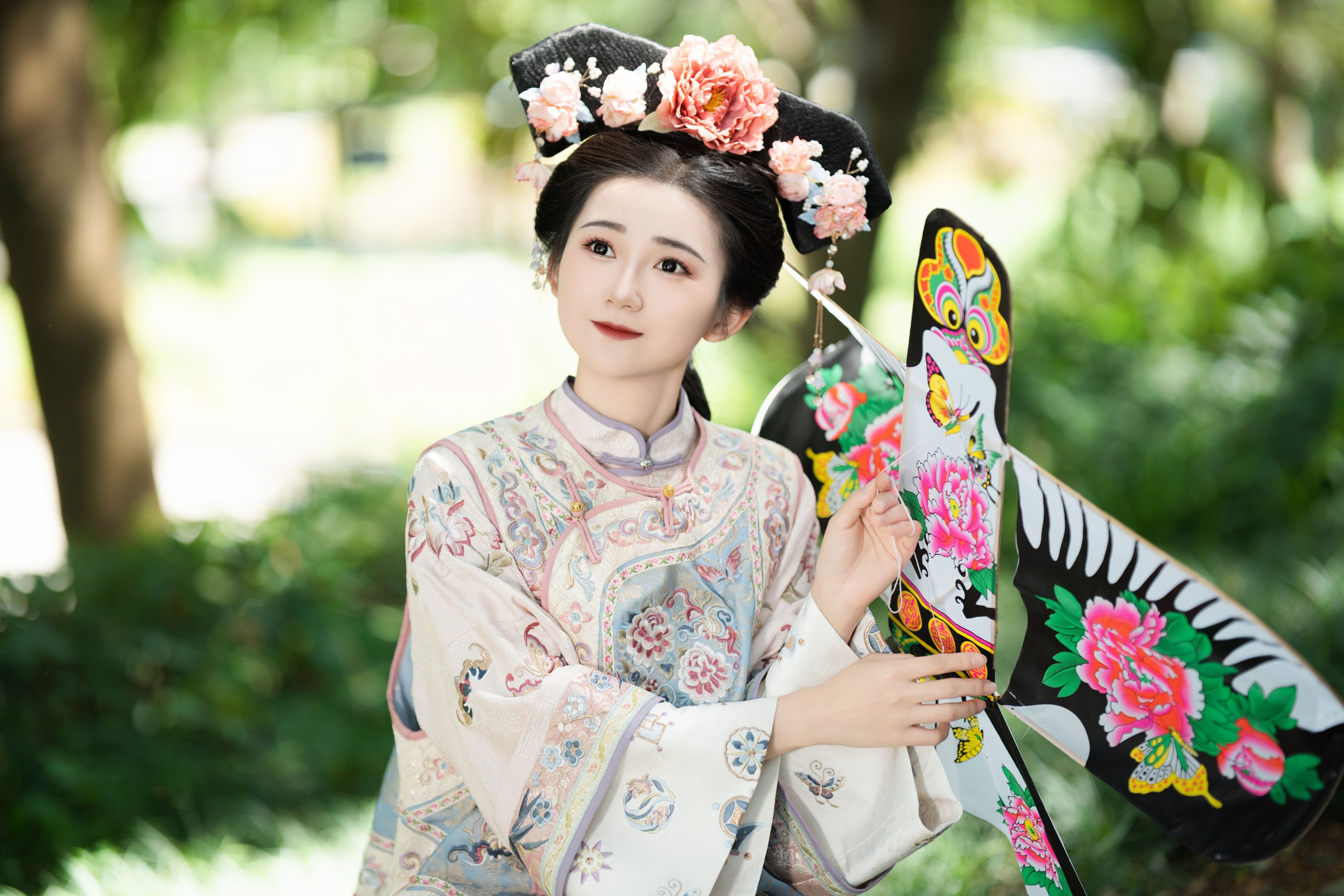 蛋糕的蛋蛋 – 《活泼的格格》[29P]