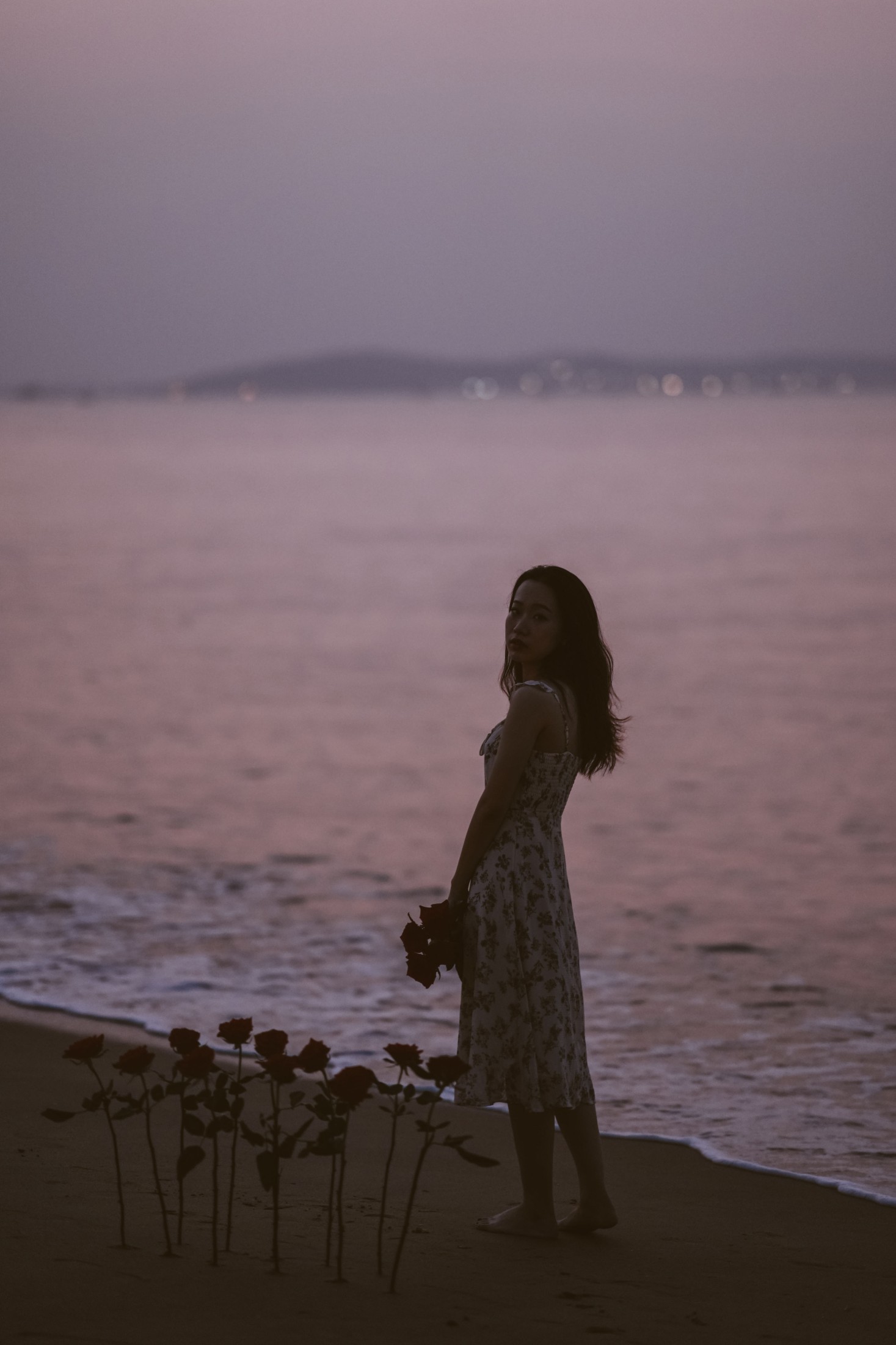 温梓涵 – 《孤岛》[25P]