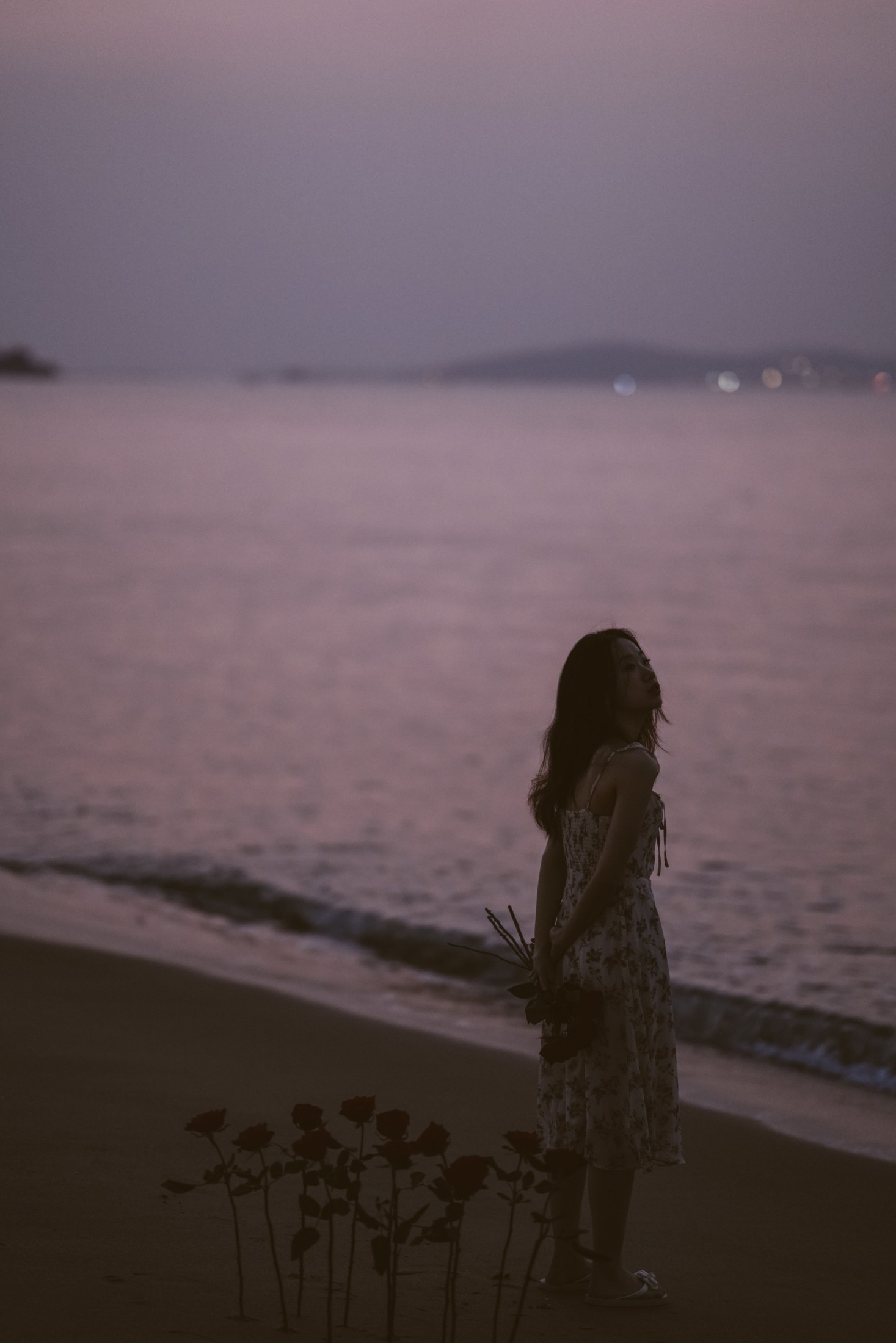 温梓涵 – 《孤岛》[25P]