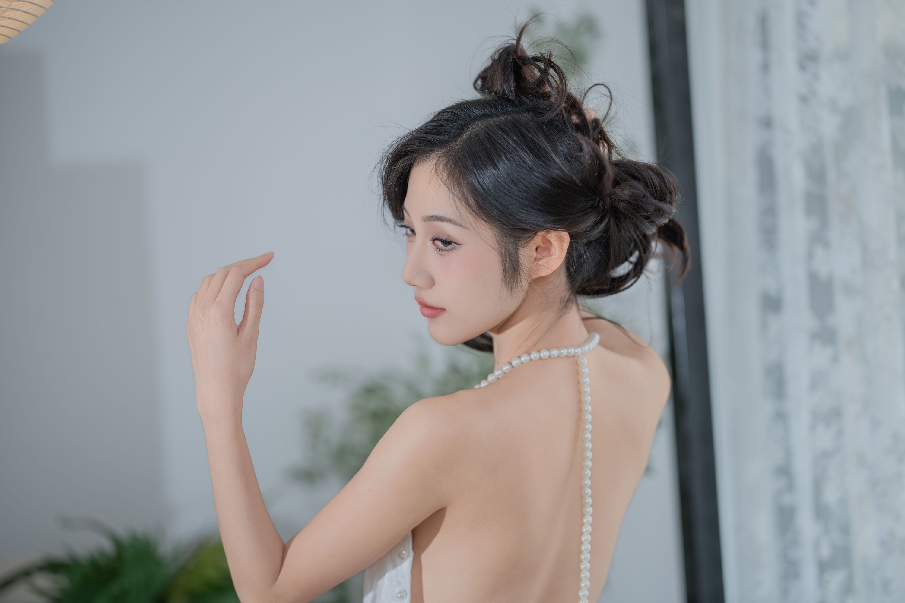 o1ne万 – 《居家少女》[25P]