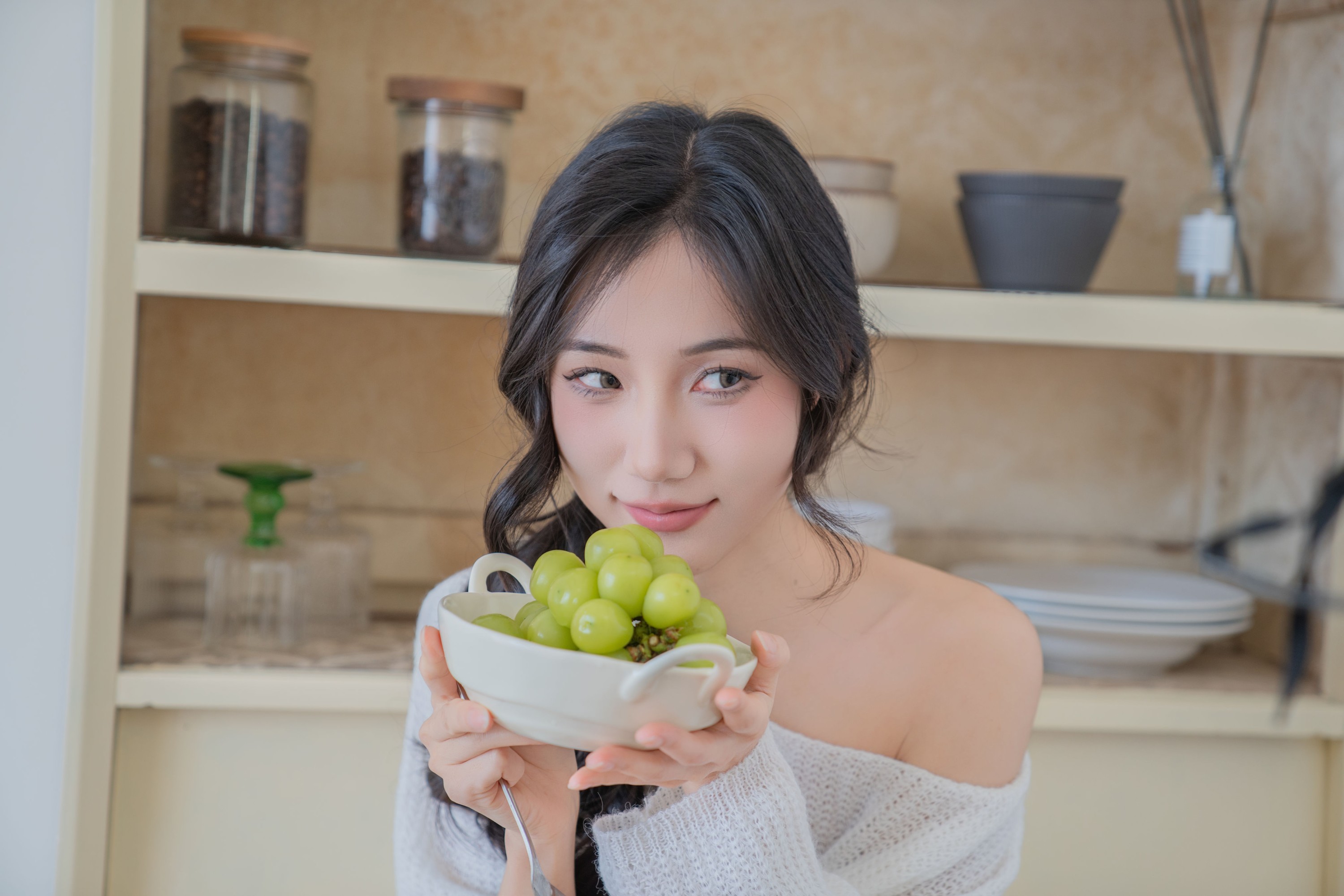 o1ne万 – 《居家女友》[28P]