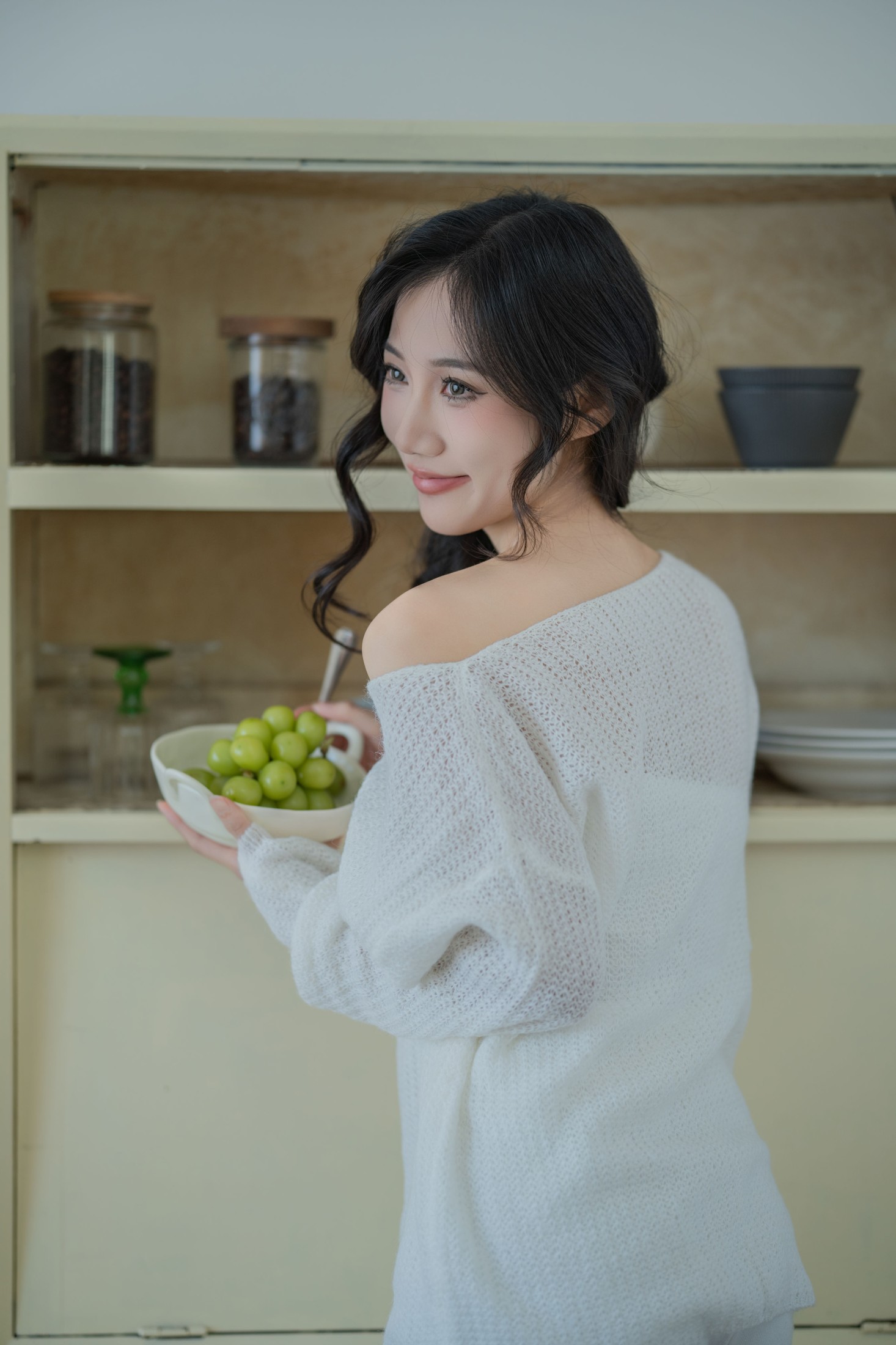 o1ne万 – 《居家女友》[28P]