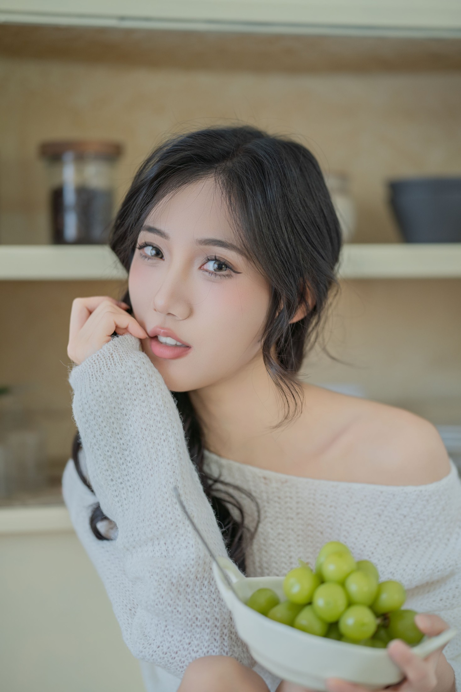 o1ne万 – 《居家女友》[28P]