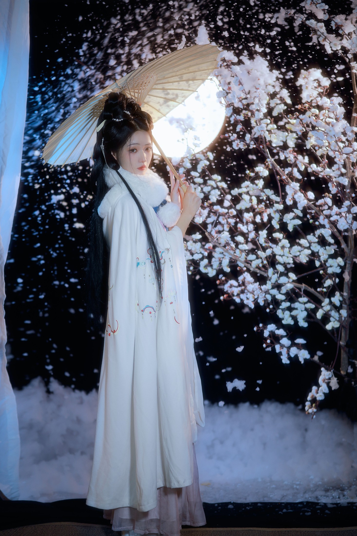 是月月阿 – 《围炉观雪》[22P]