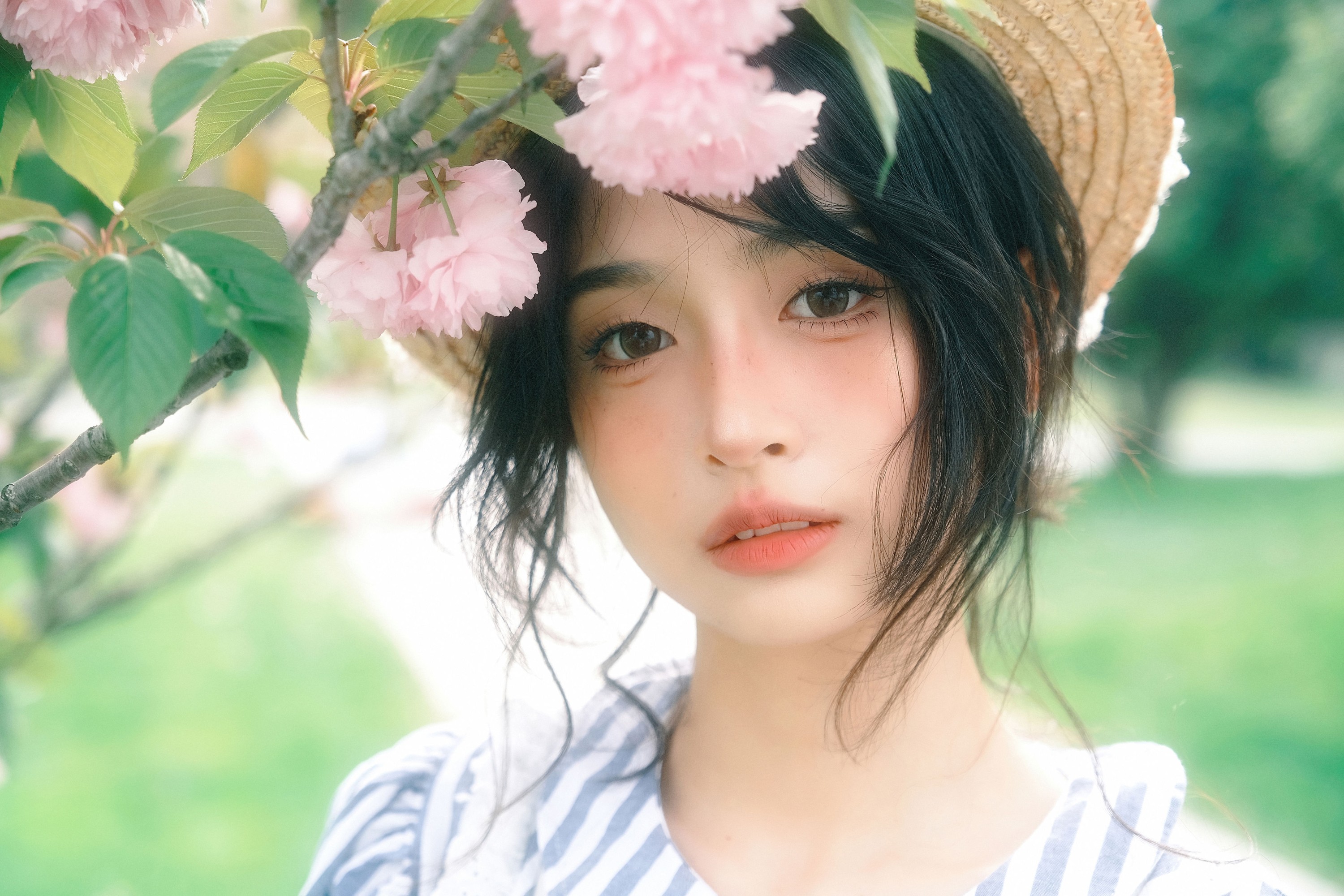 小满 – 《田园少女》[19P]