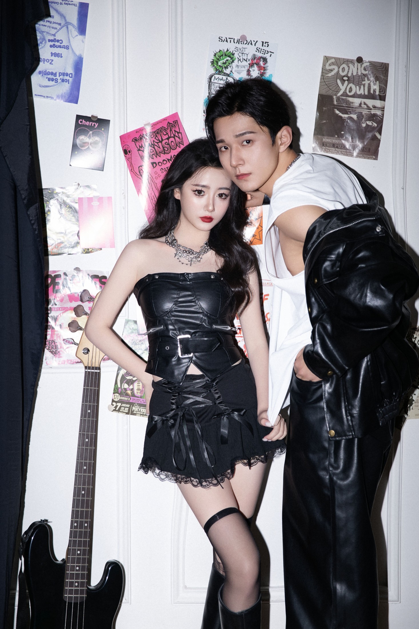 33+菠萝 – 《rocker》[13P]